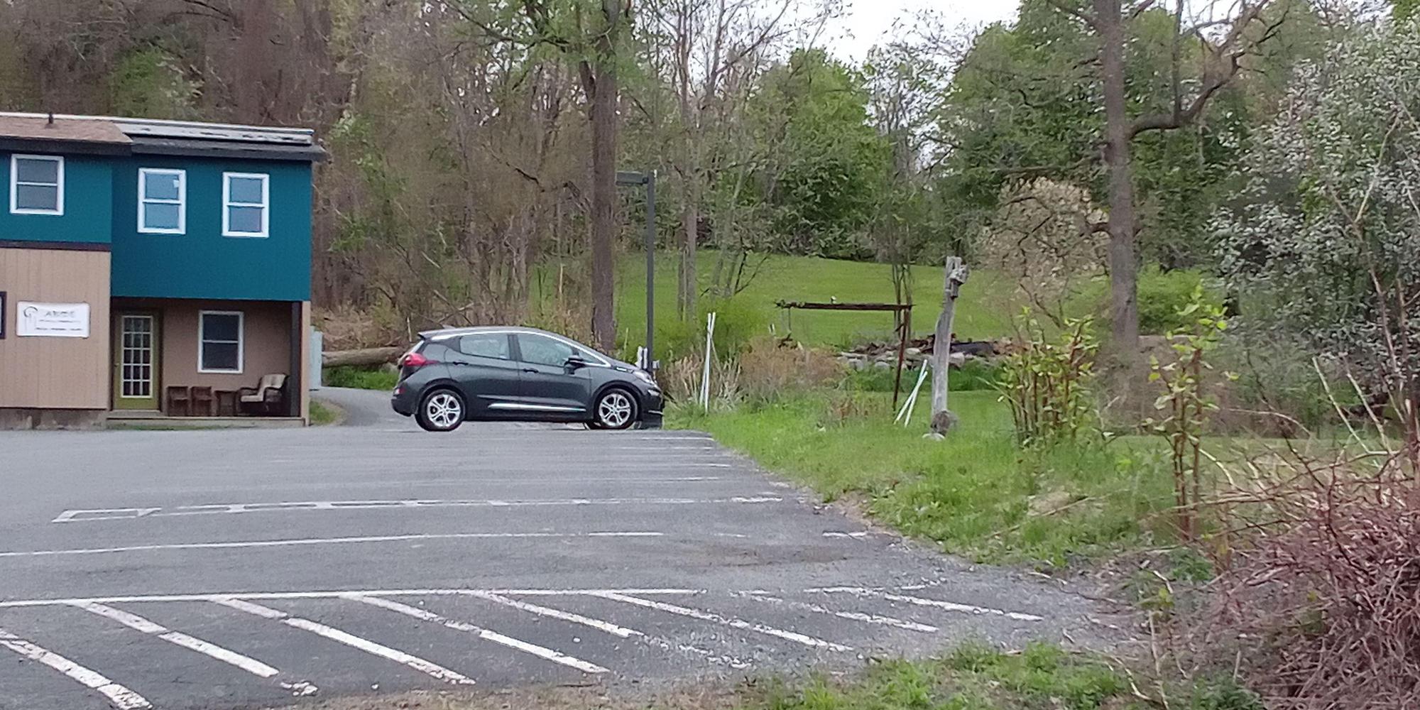 Bread Euphoria Bakery & Café Williamsburg, MA EV Station