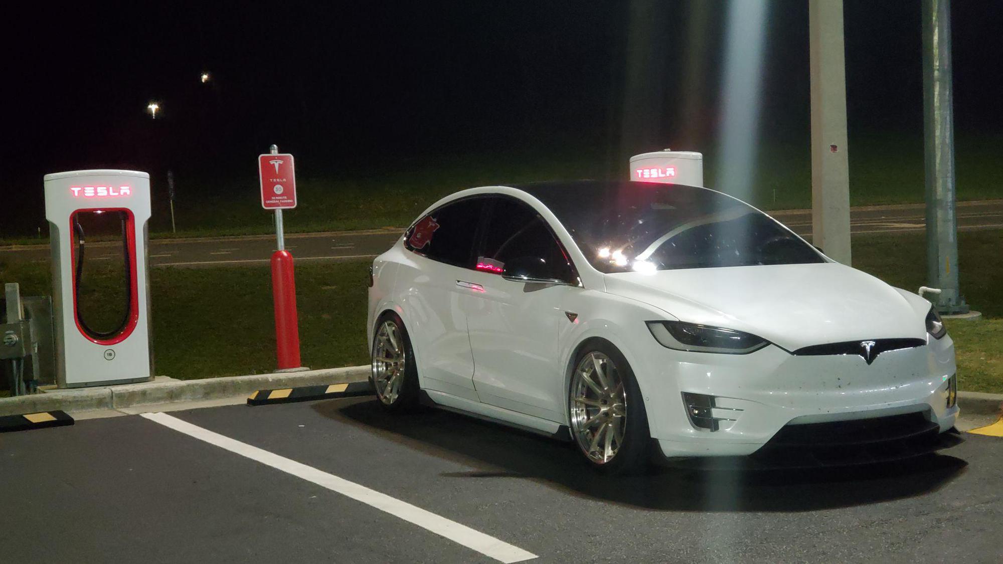 Busy Bee Live Oak Live Oak, FL EV Station