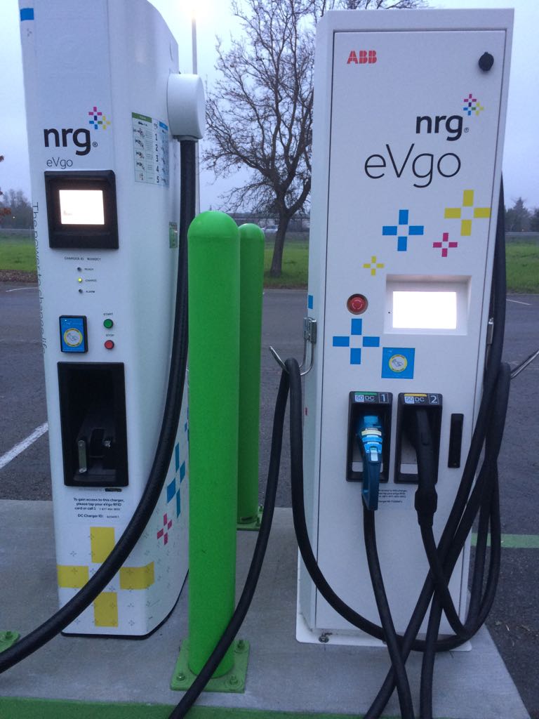 Petaluma Village Premium Outlets Gap Factory Petaluma, CA EV Station