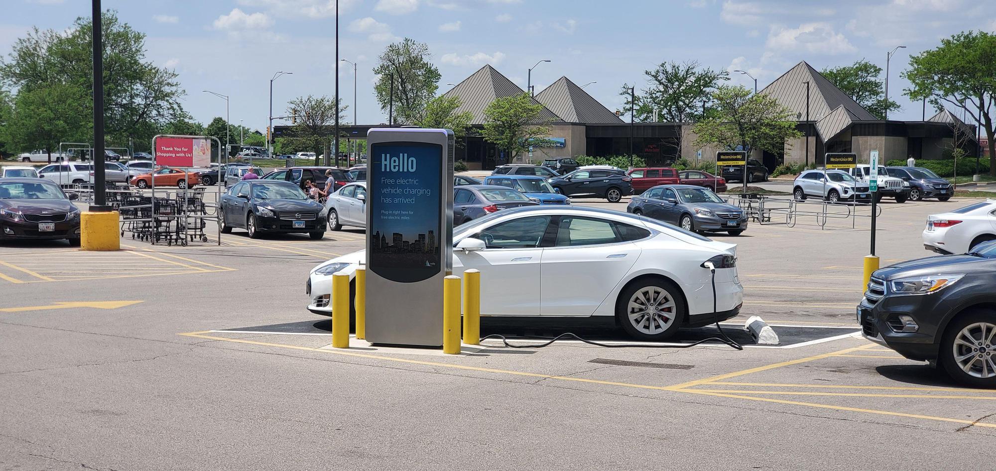 JewelOsco St Charles St. Charles, IL EV Station