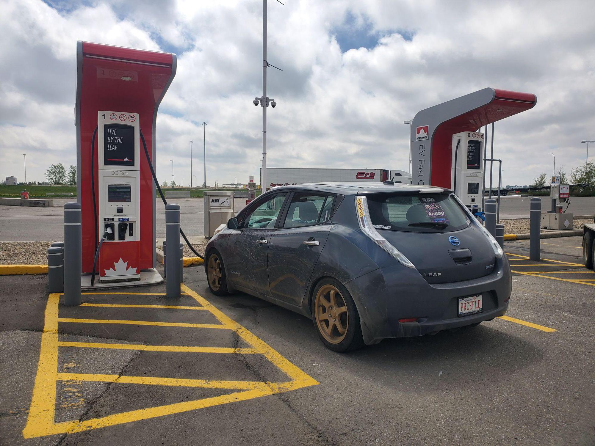 PetroCanada Aldersyde Aldersyde, AB EV Station