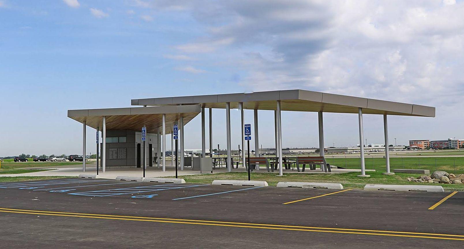 Gerald R Ford Airport Viewing Area Grand Rapids, MI EV Station