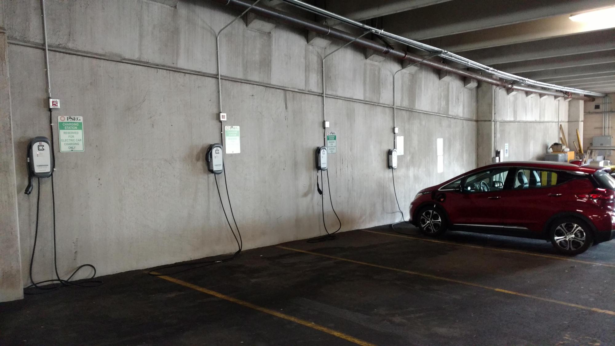 Englewood Municipal Garage | PlugShare