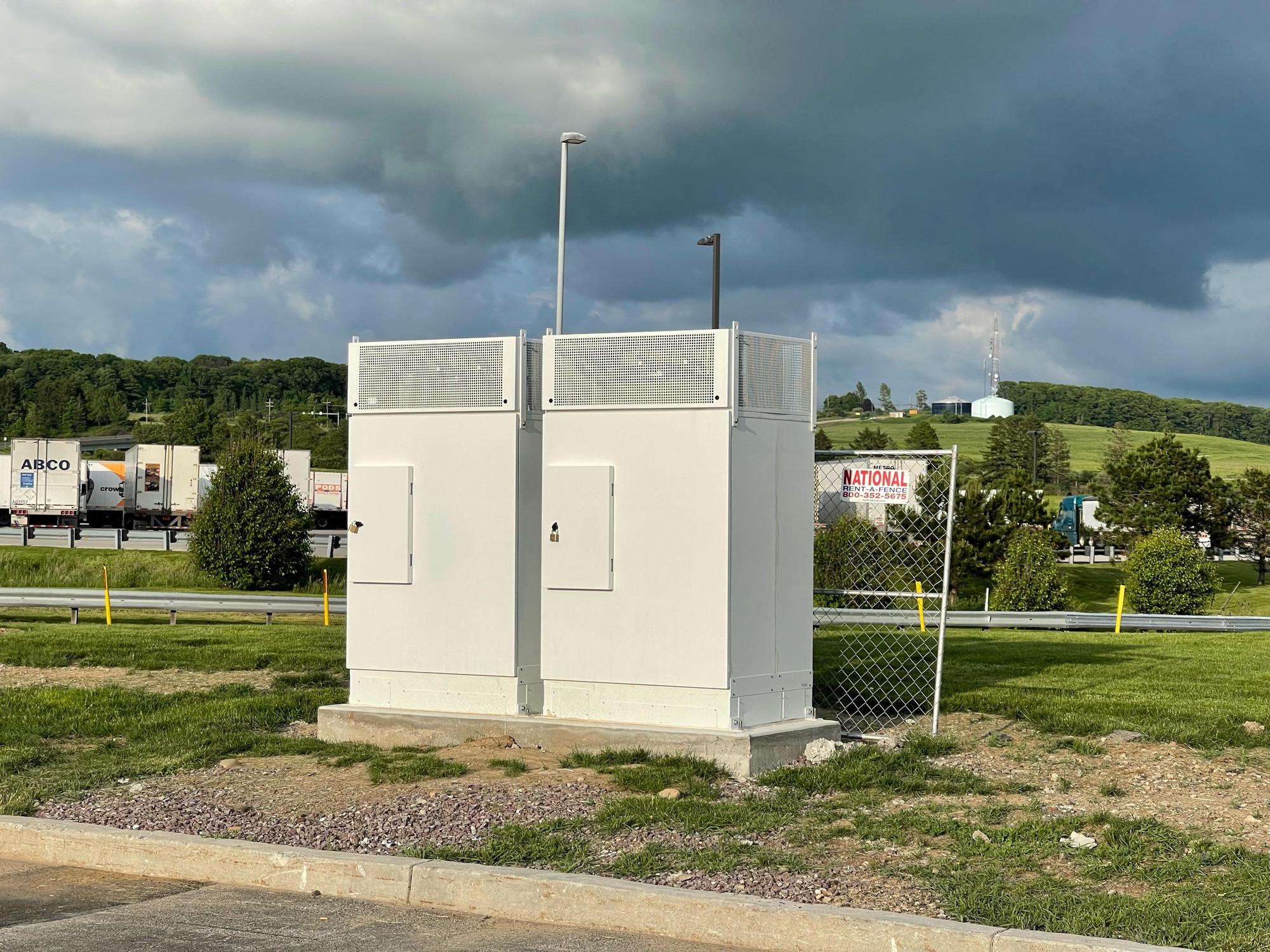 South Somerset Travel Plaza - 879upft