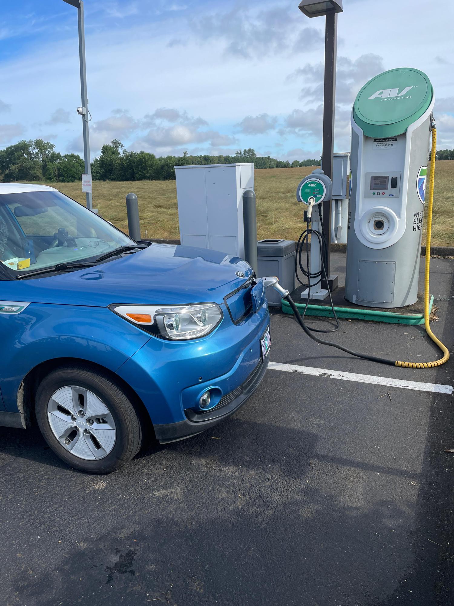 A&W Restaurant Albany Albany, OR EV Station