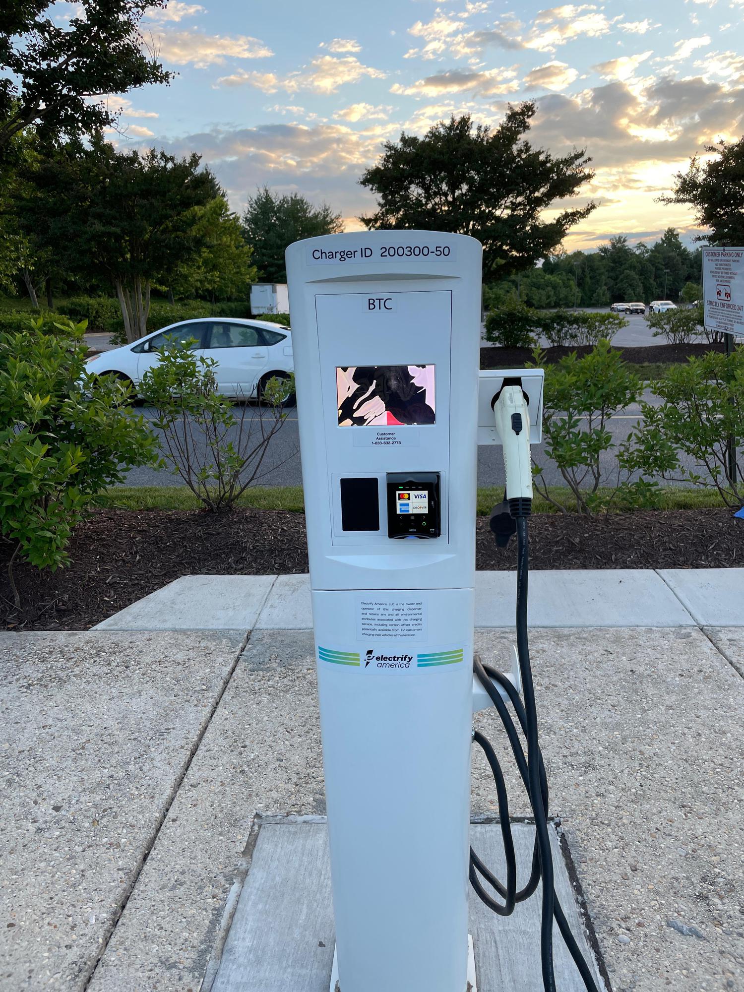 Bowie Town Center Bank of America Bowie, MD EV Station
