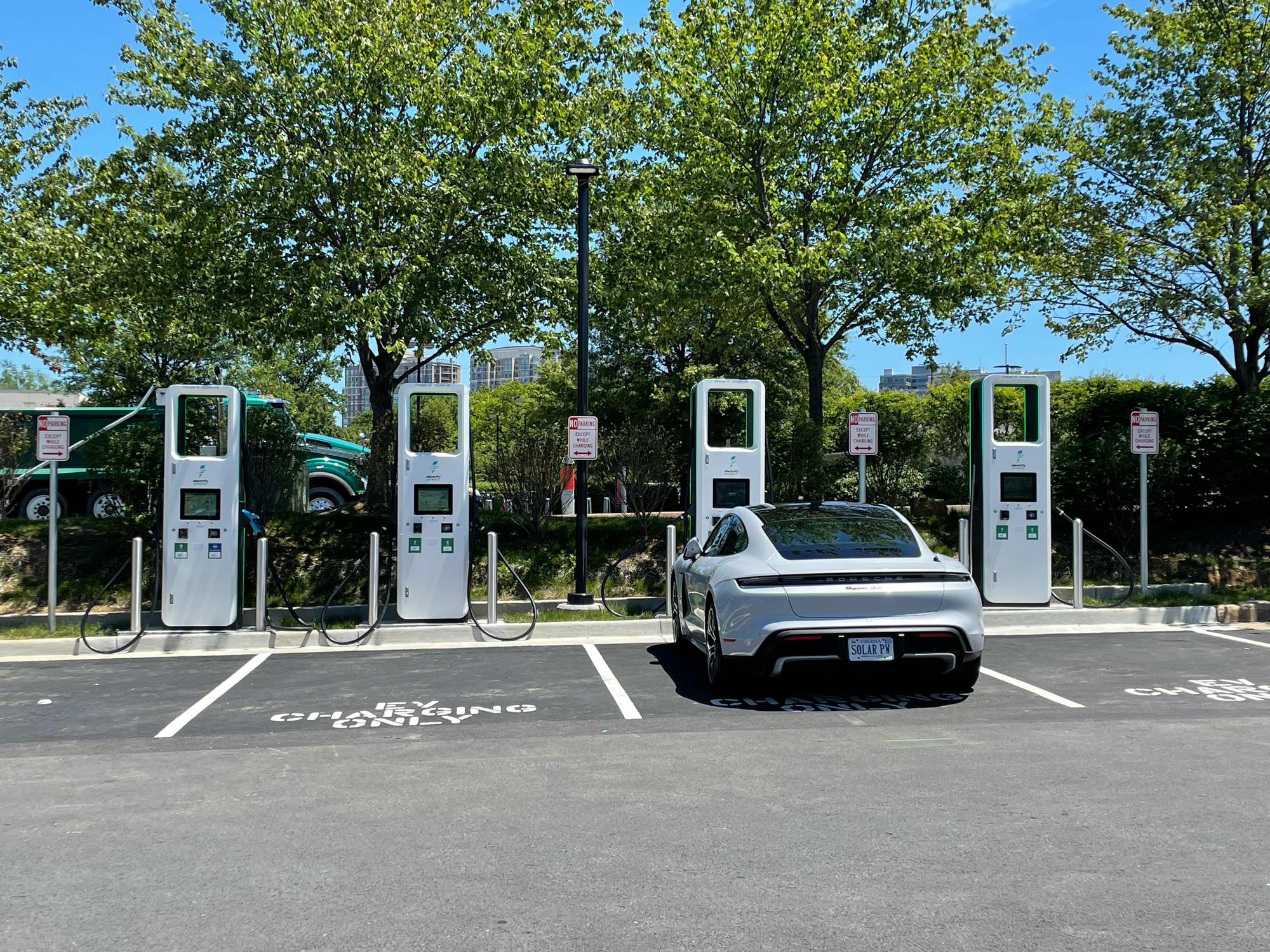 Target Reston Va Target Reston | Reston, VA | EV Station