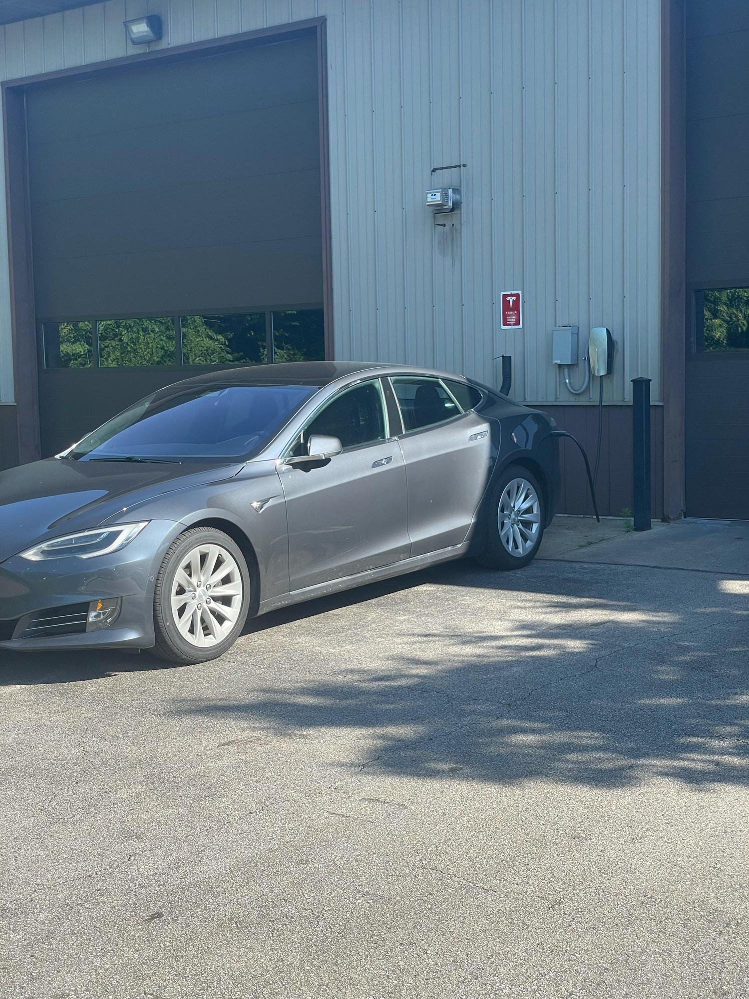 Duncan’s European Automotive Londonderry, NH EV Station