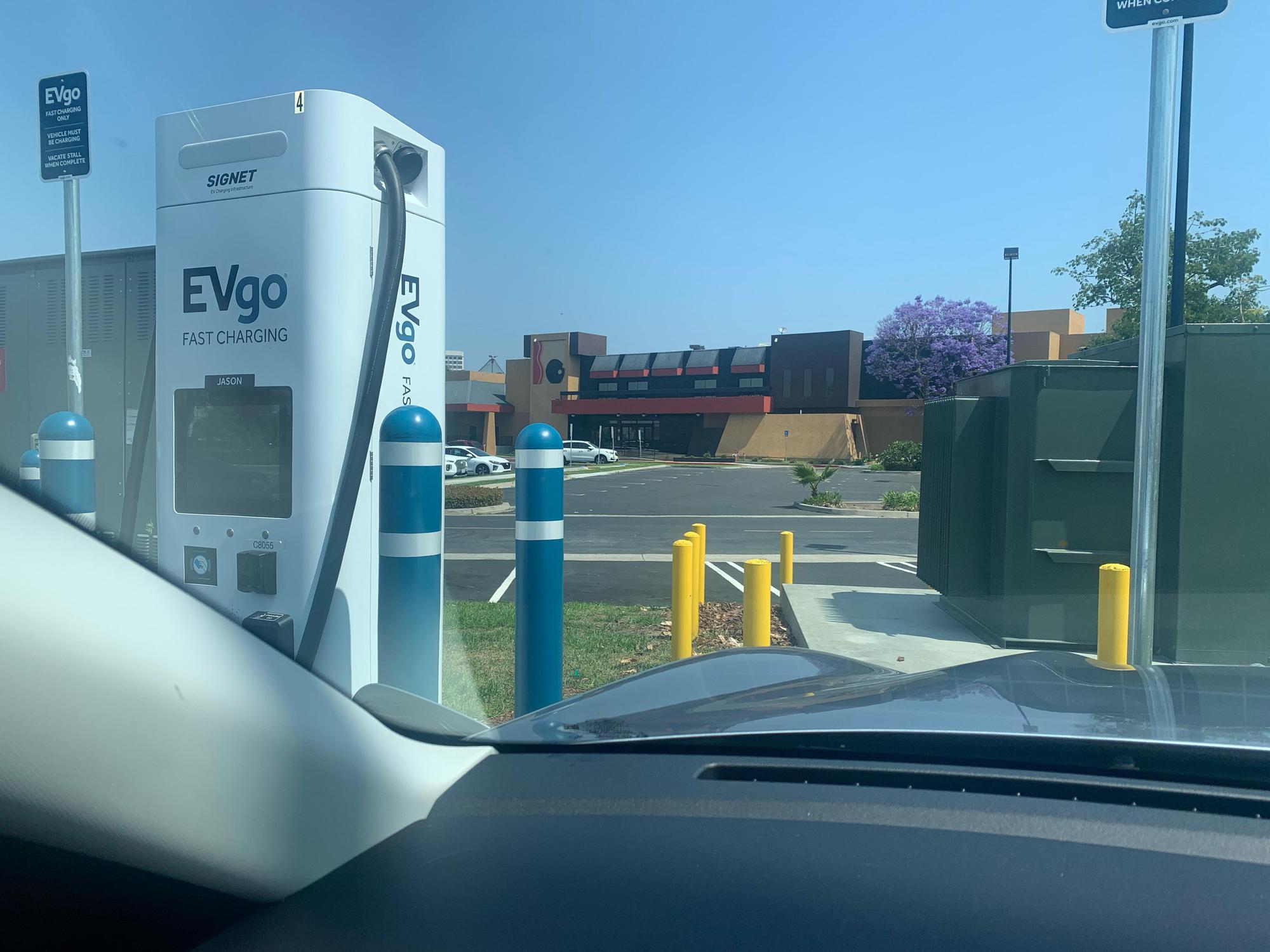 Irvine Lanes Irvine, CA EV Station