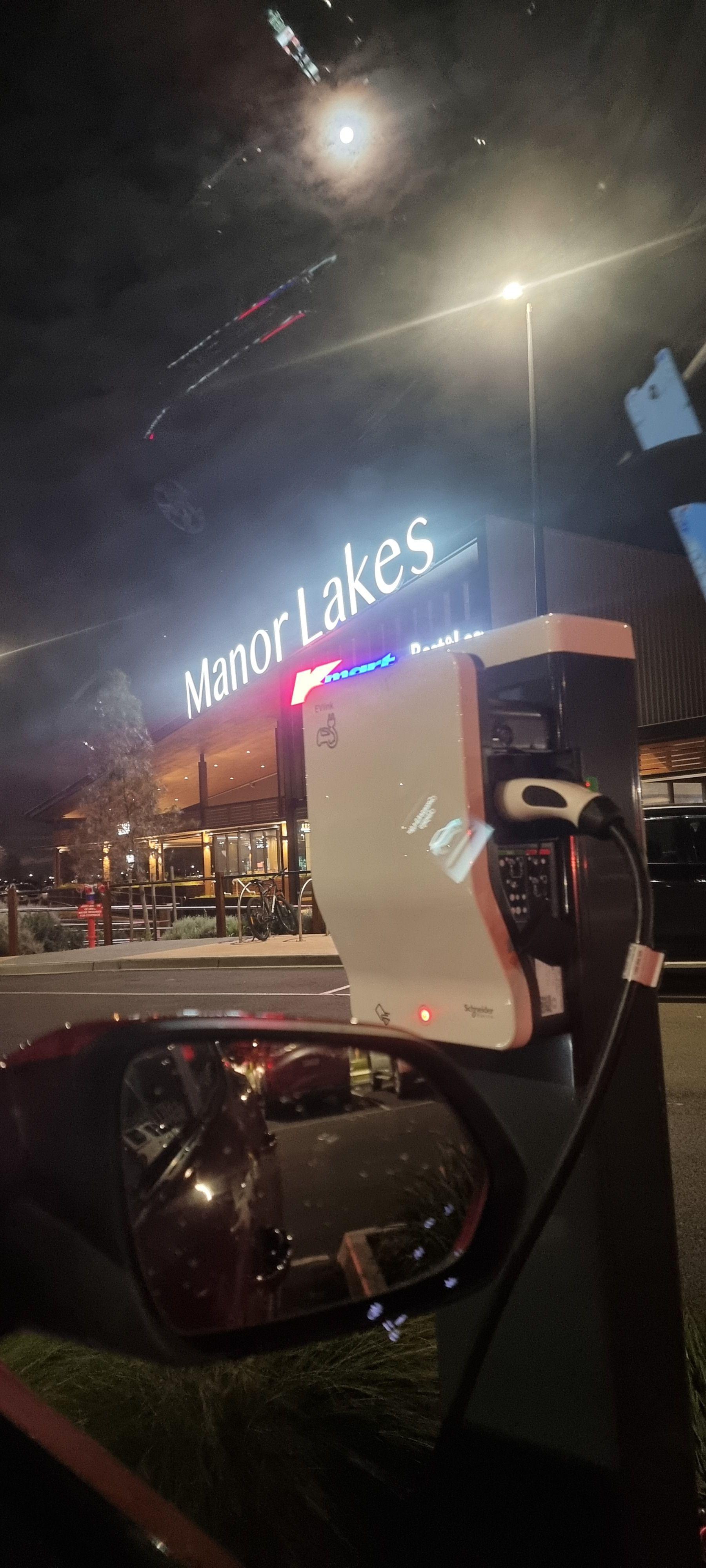 Manor Lakes Central Shopping Centre Manor Lakes, VIC EV Station
