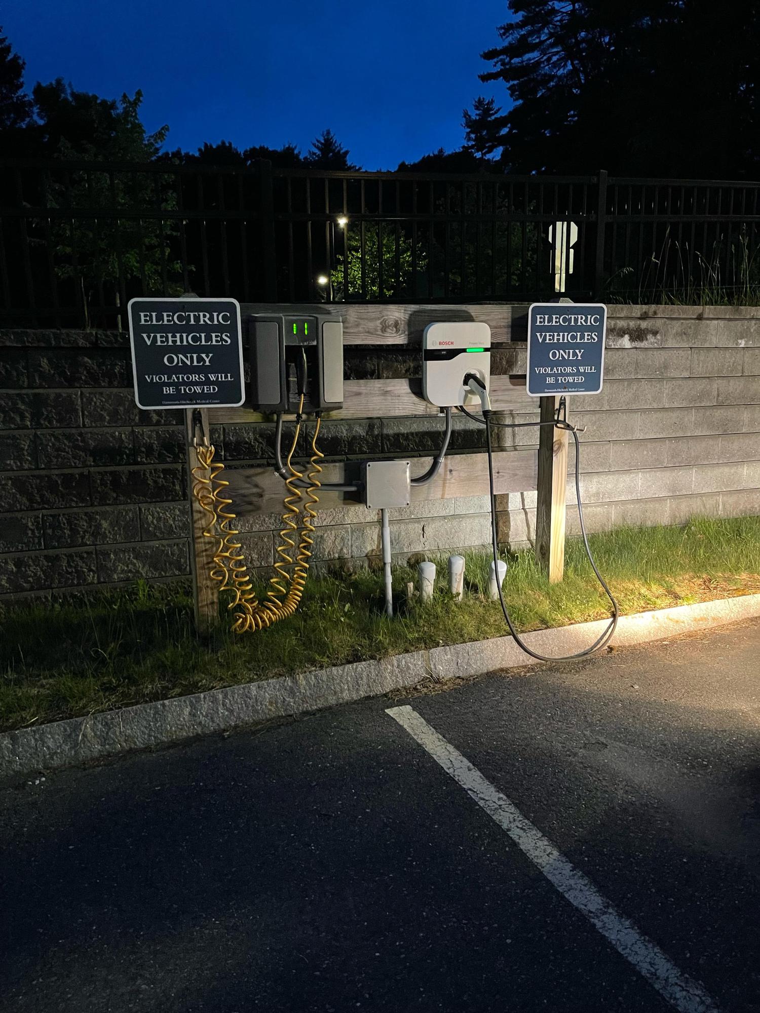 Dartmouth Hitchcock Heater Road Lebanon, NH EV Station