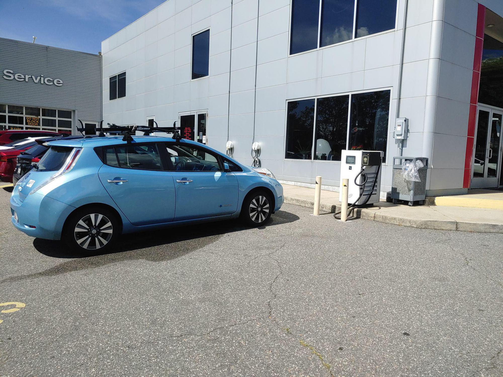 Hart Nissan (1) Mechanicsville, VA EV Station