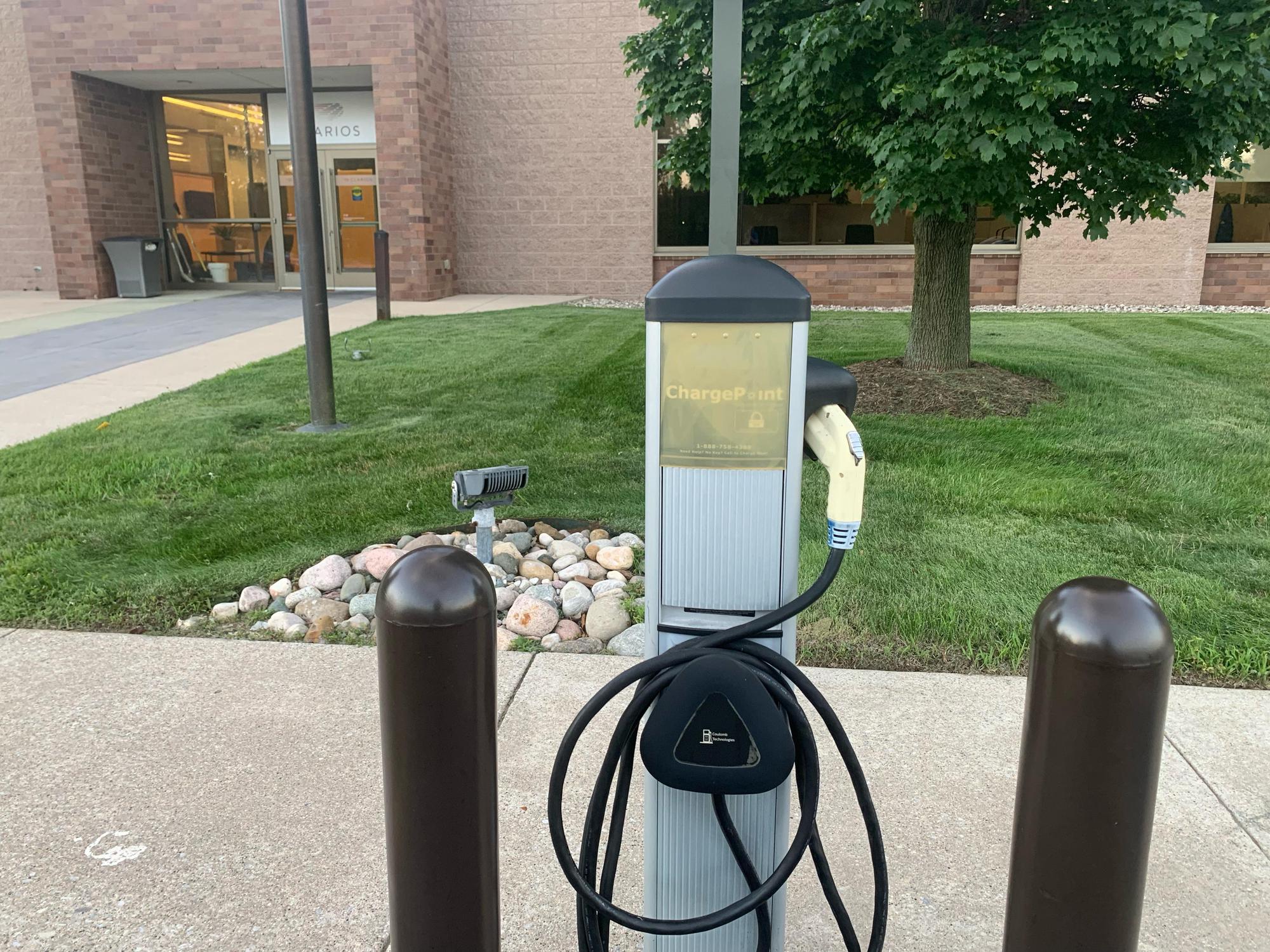 Johnson Controls Inc. Holland, MI EV Station