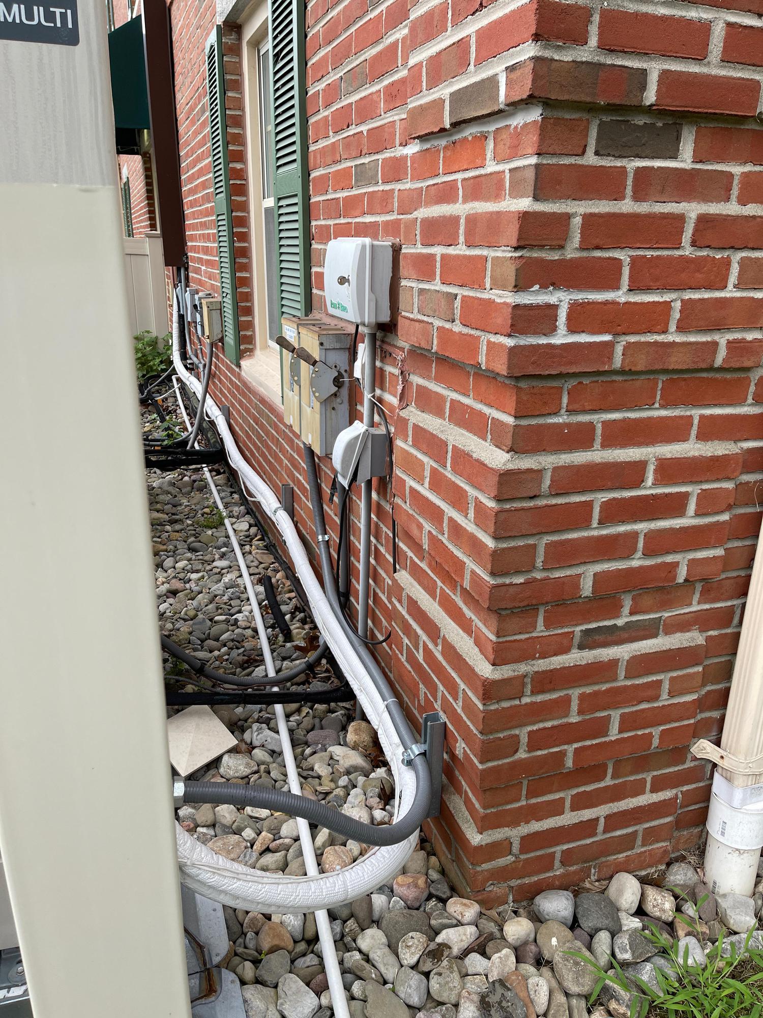 Sonesta Select Tinton Falls Tinton Falls, NJ EV Station