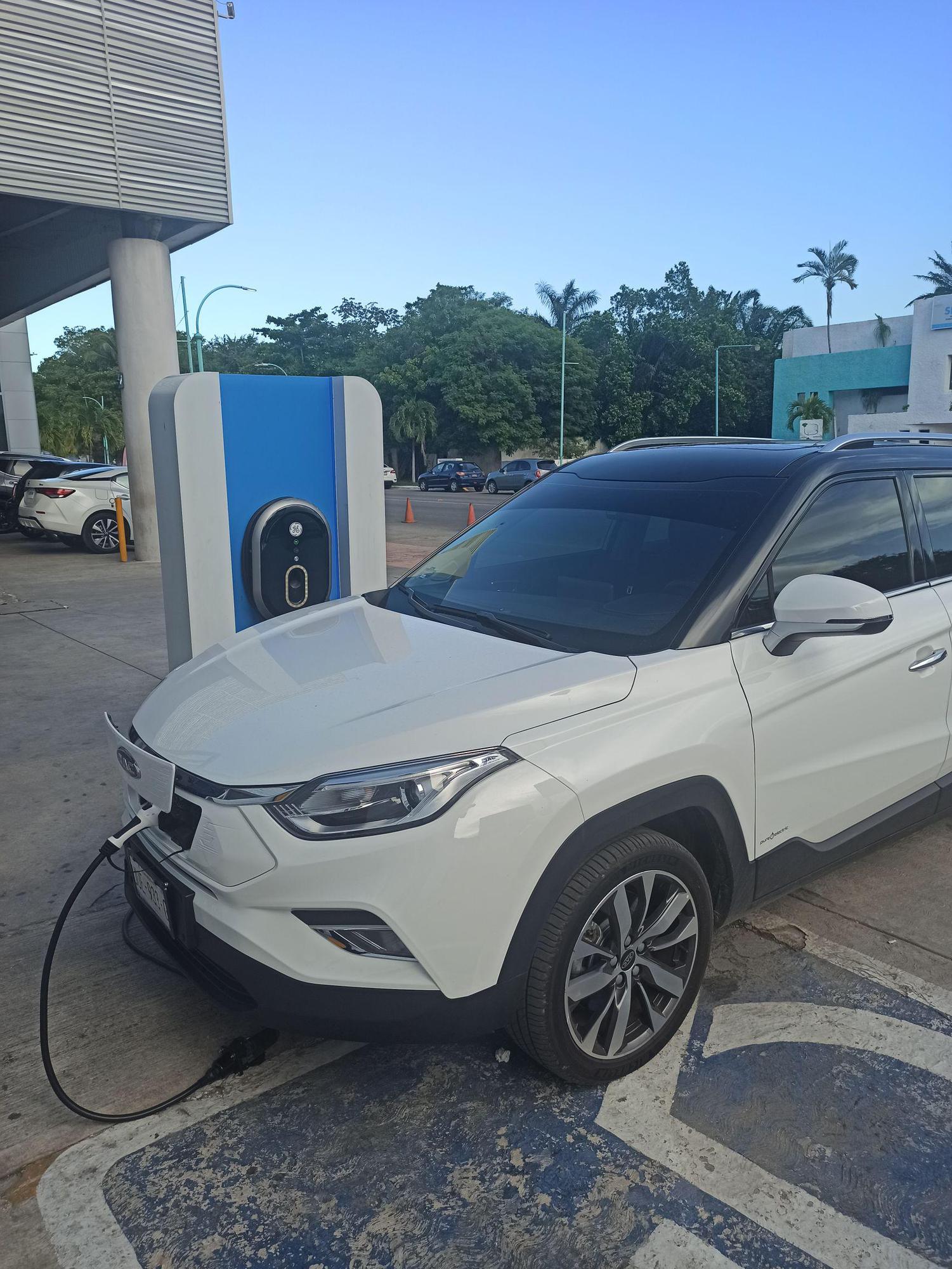 Nissan Zero Emission Charging Station | PlugShare