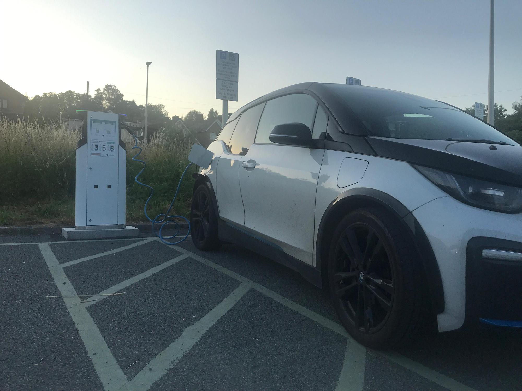 Church Street Car Park (1) Mill Lane, Welshpool, Powys, SY21 7DU, UK EV Station