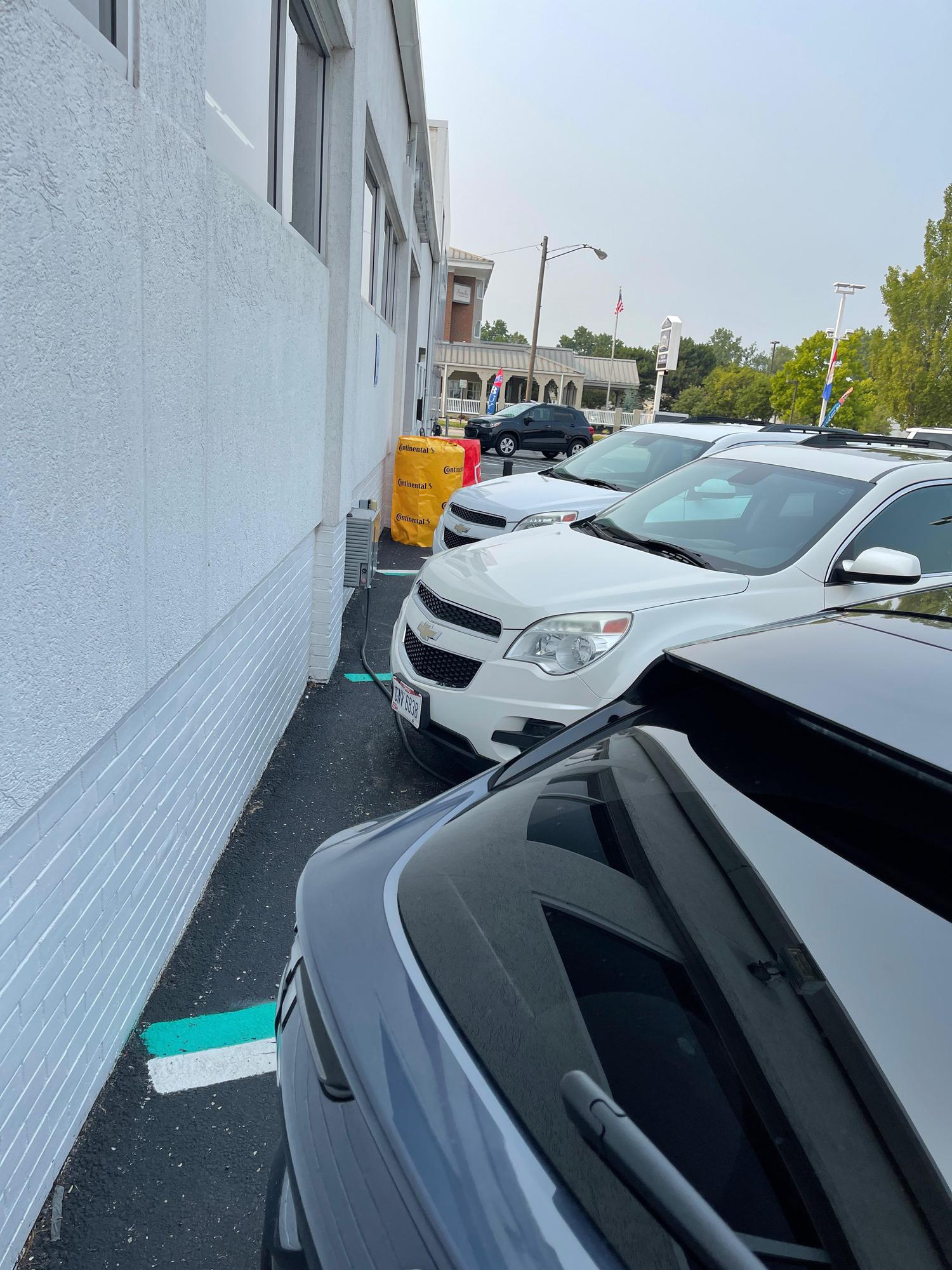 LaRiche Chevrolet Findlay, OH EV Station