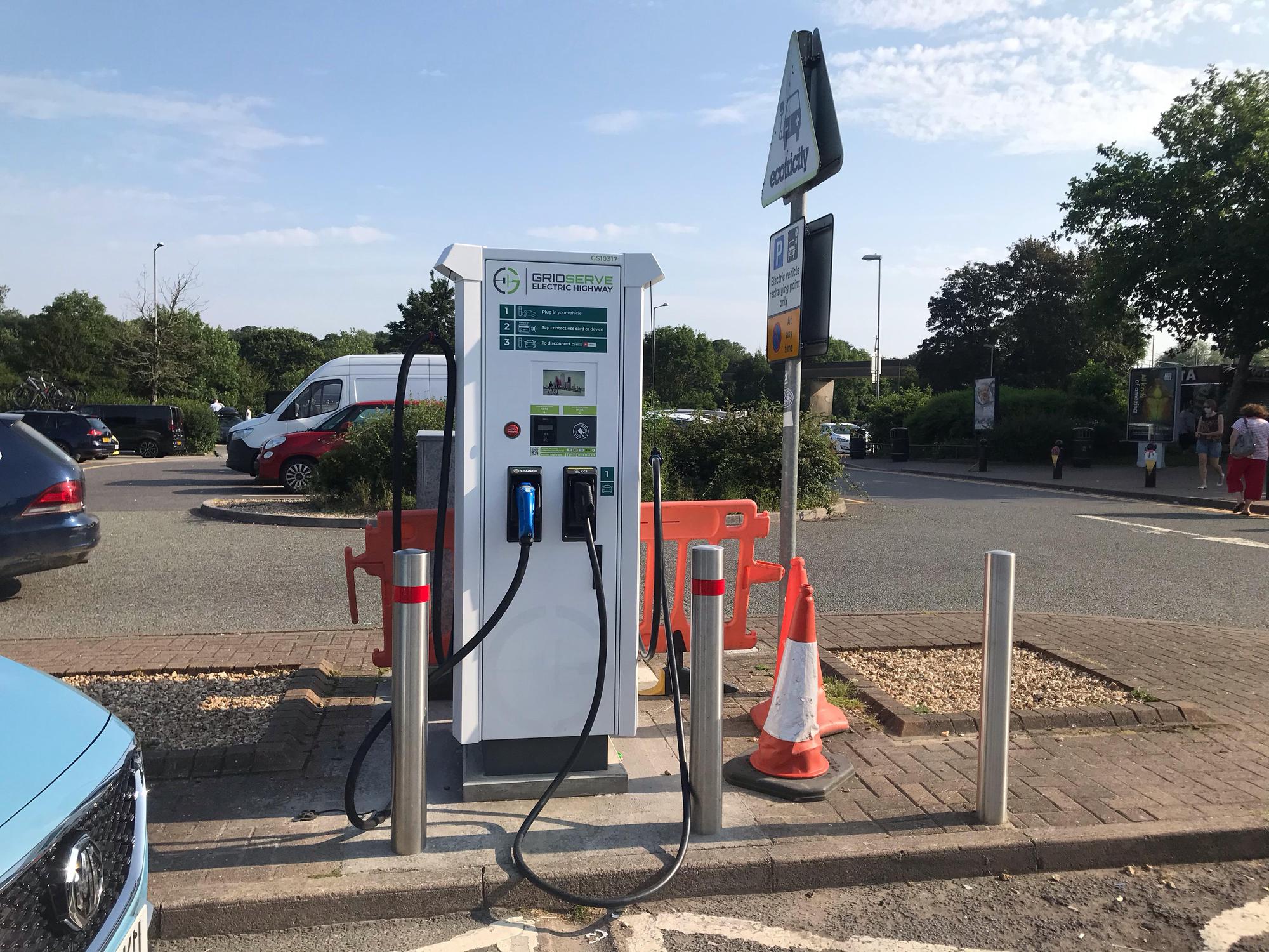 Taunton Deane Southbound Services M5 Trull, England EV Station