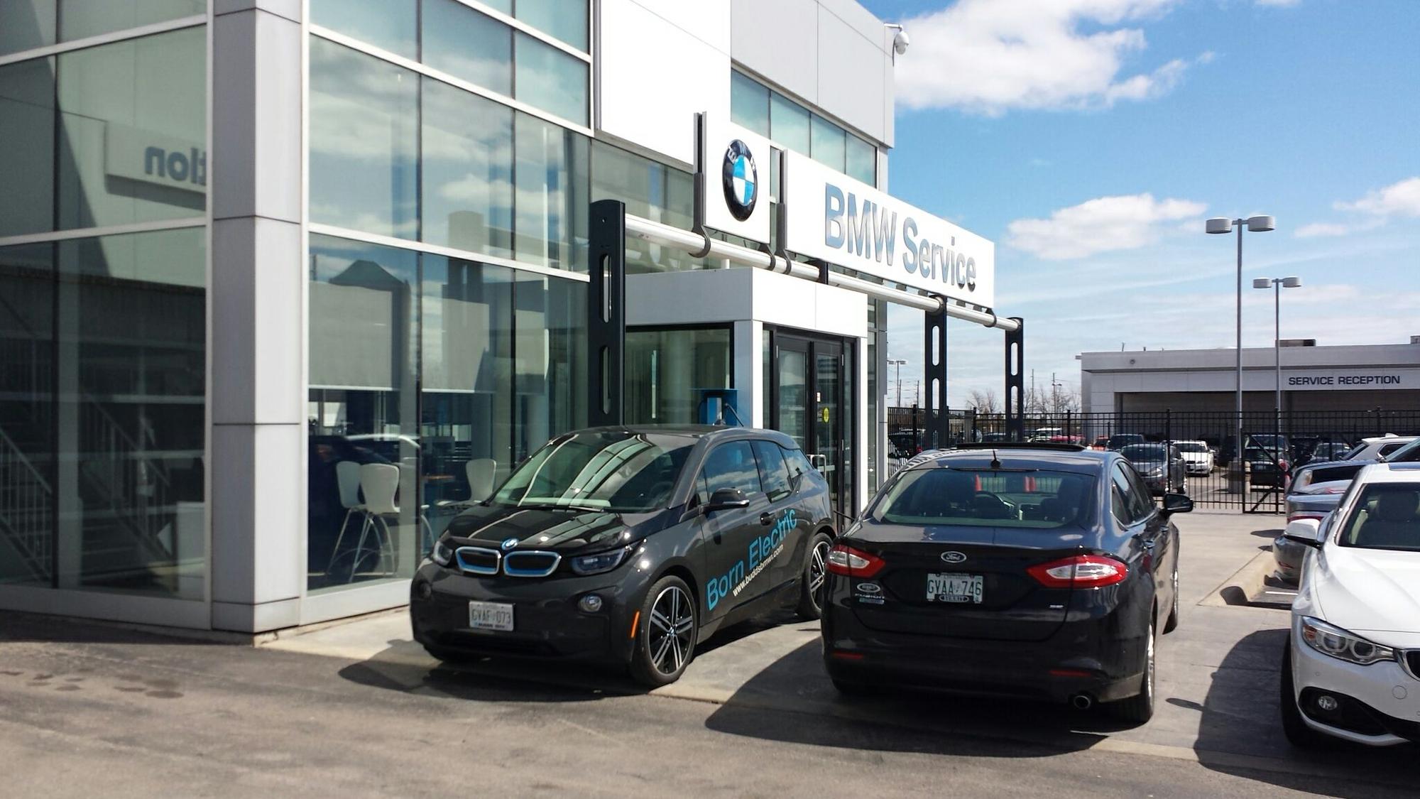 Budds BMW | Oakville, ON | EV Station