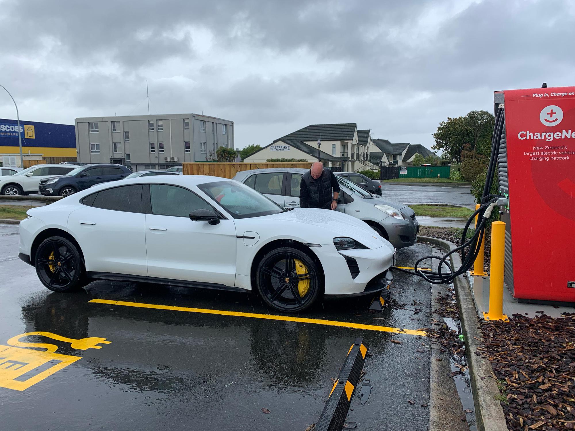 Robert St Parking Lot Taupō, Waikato EV Station