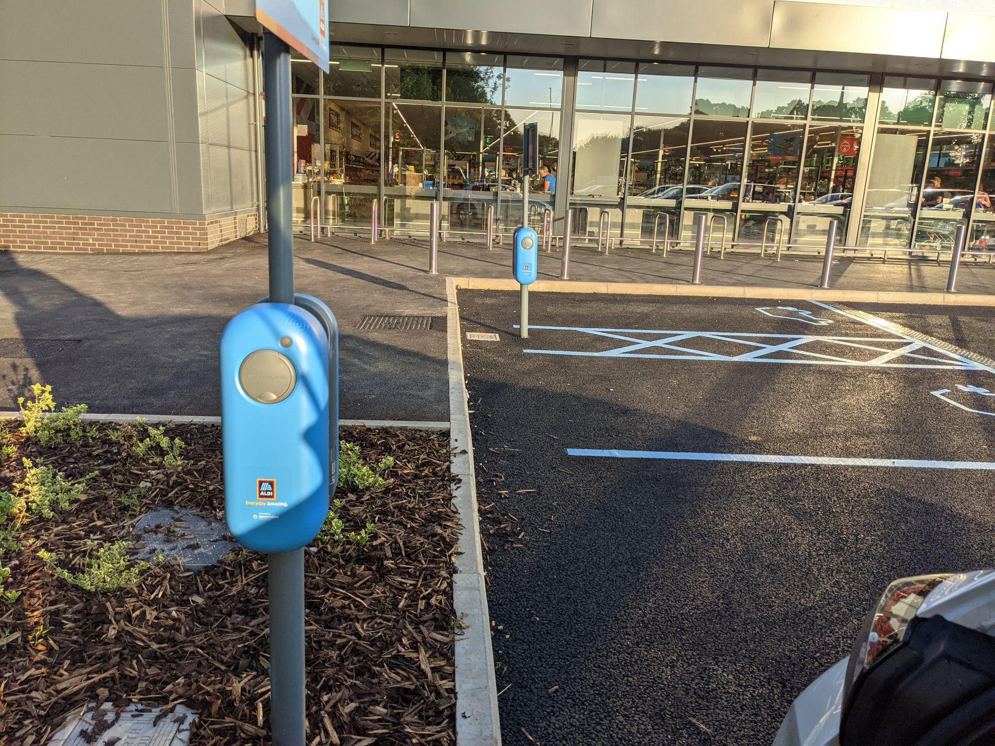 Aldi Stowmarket Suffolk Works, Stowmarket IP14 1EY, UK EV Station