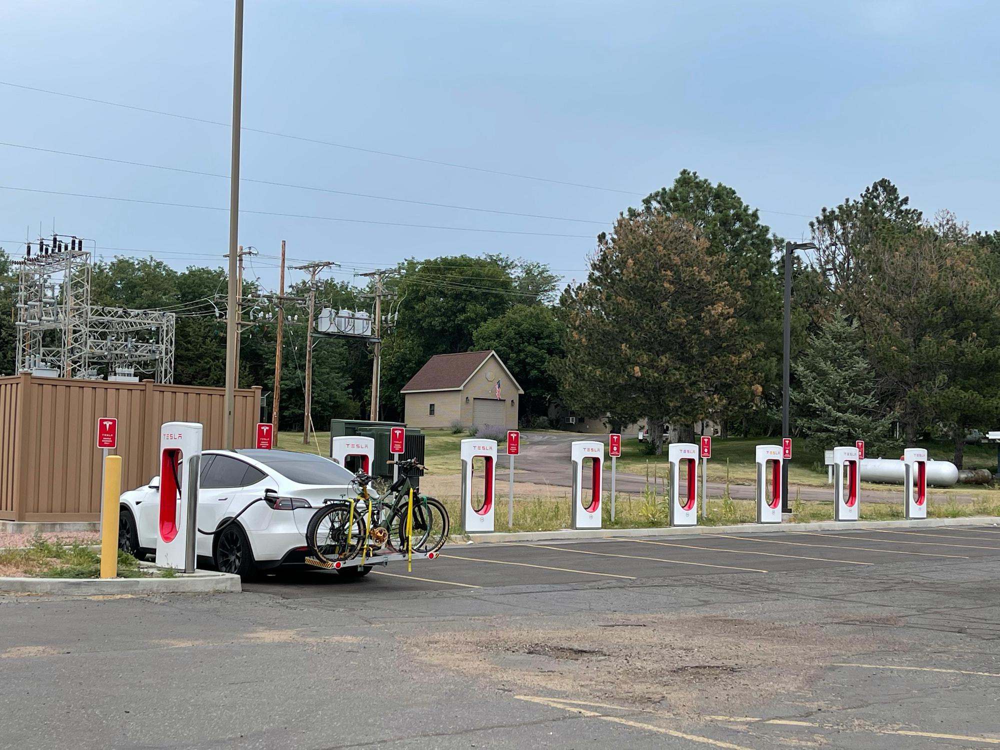 Al's Oasis SD EV Station