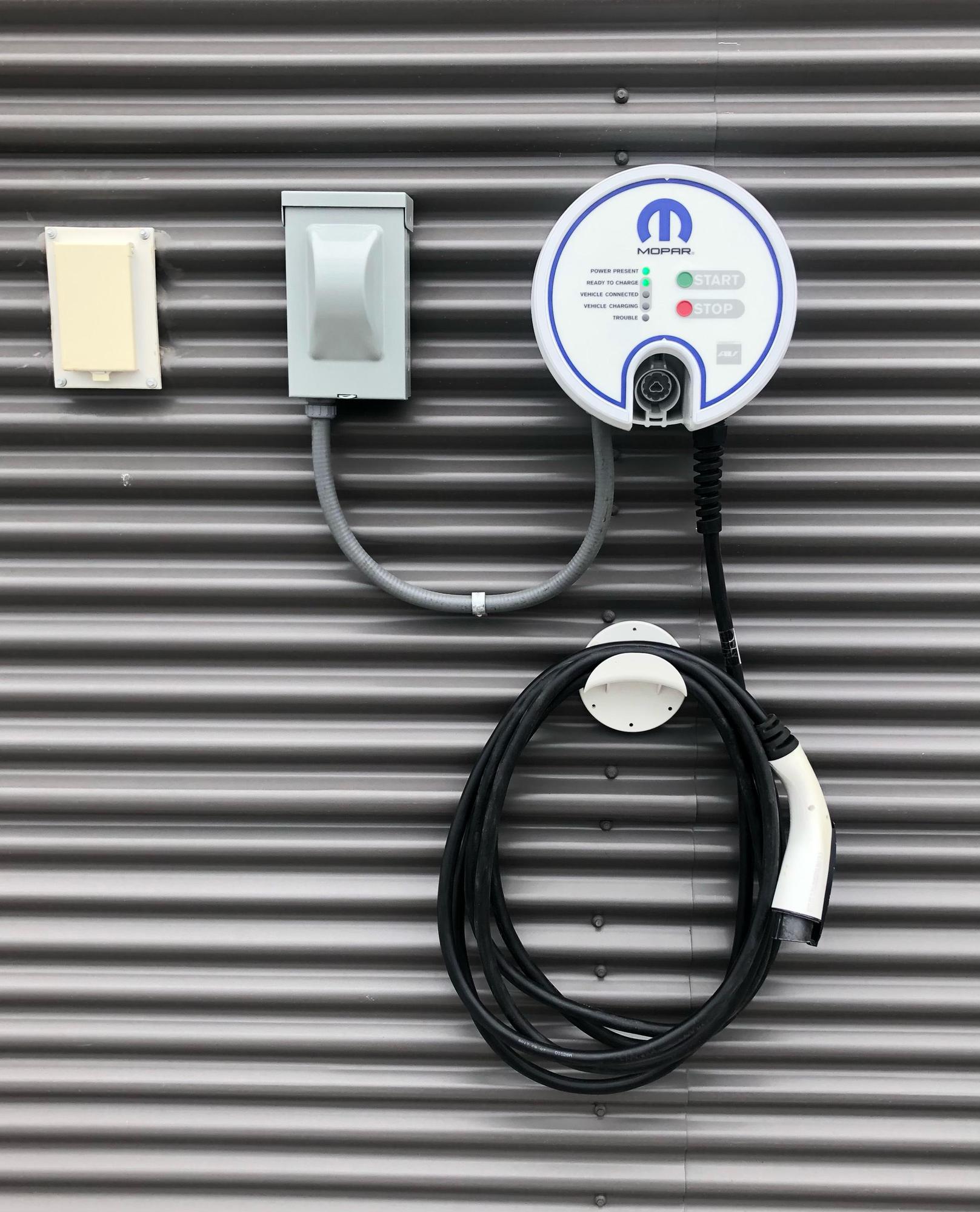 C & M Ford Sales Service Hallock, MN EV Station