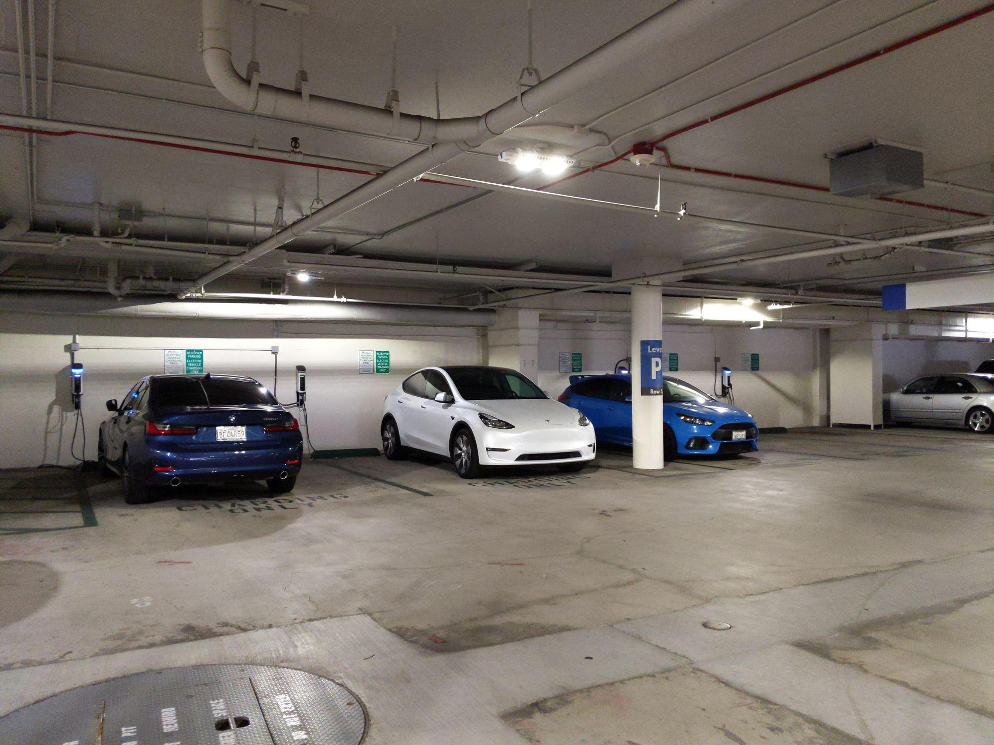 Kaiser Permanente Cerritos Cerritos, CA EV Station