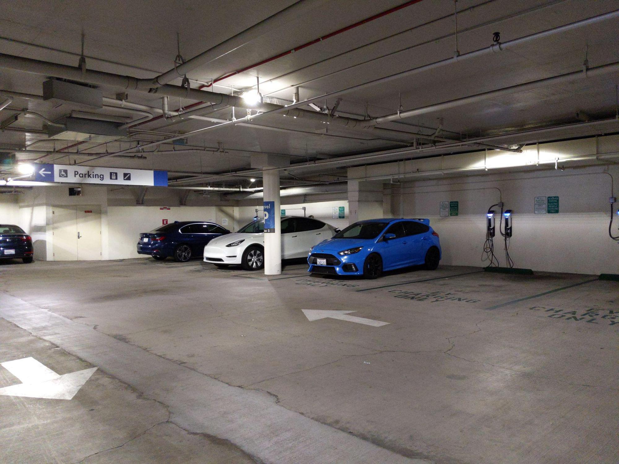 Kaiser Permanente Cerritos Cerritos, CA EV Station