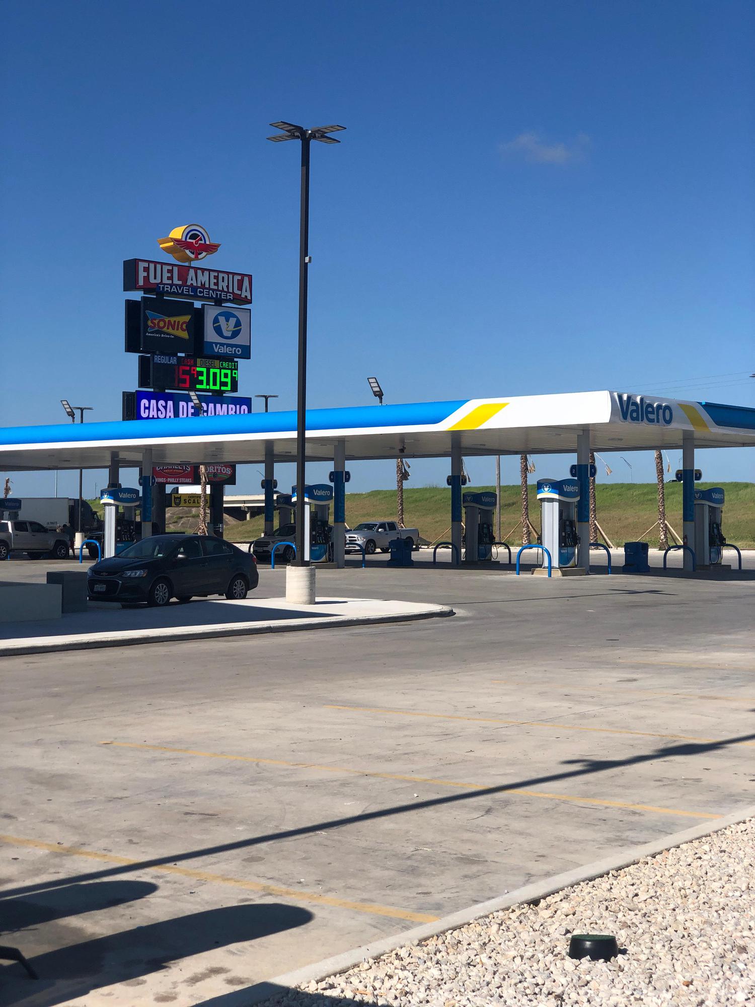 Fuel America / Sonic DriveIn Encinal, TX EV Station