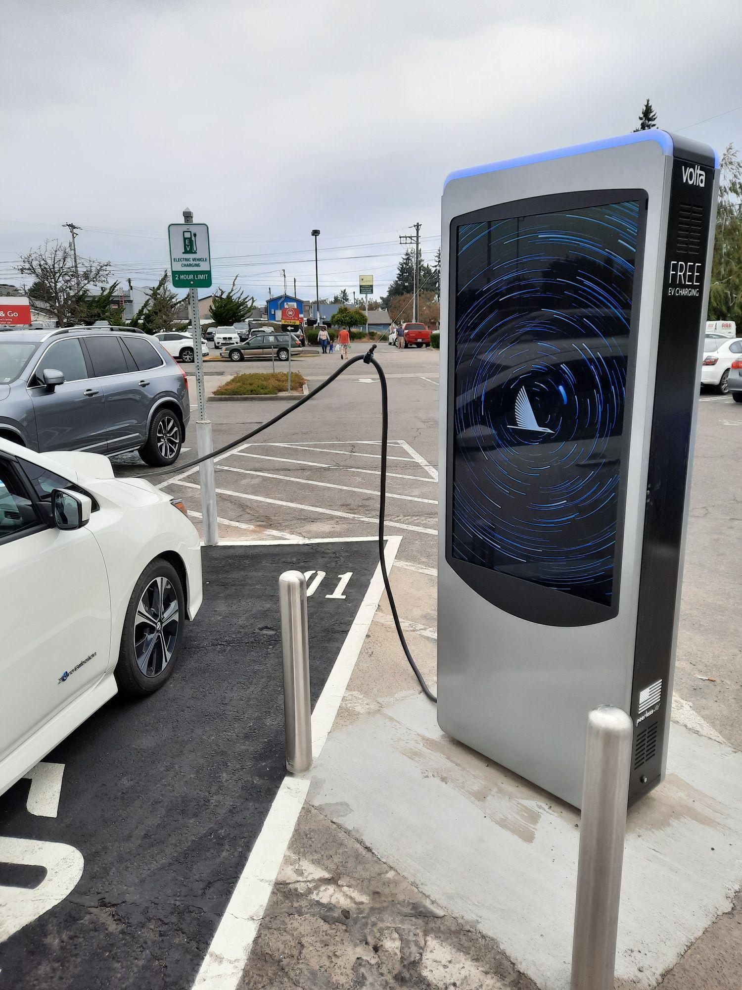 Safeway WA EV Station