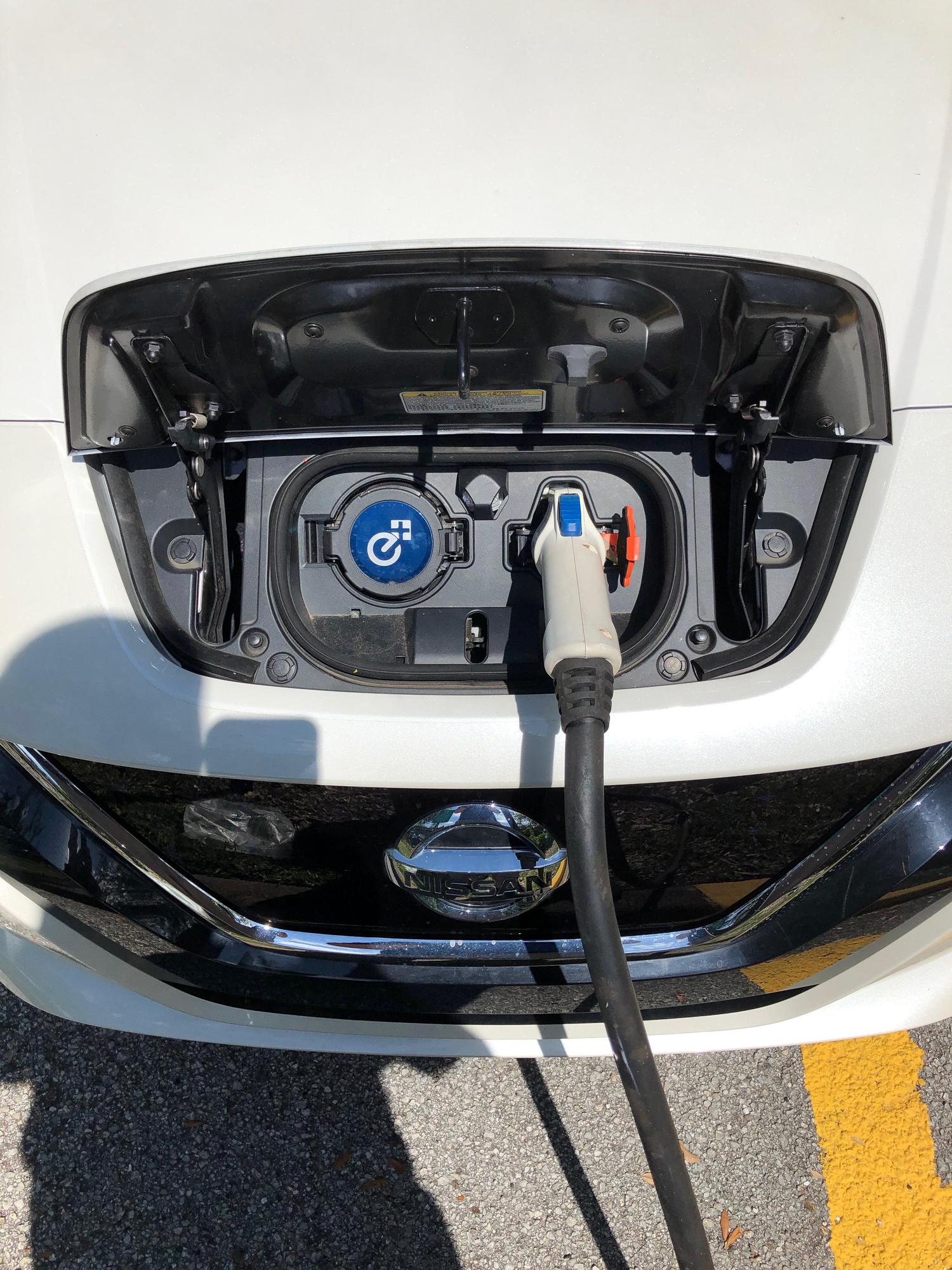 Greenway Ford Orlando, FL EV Station