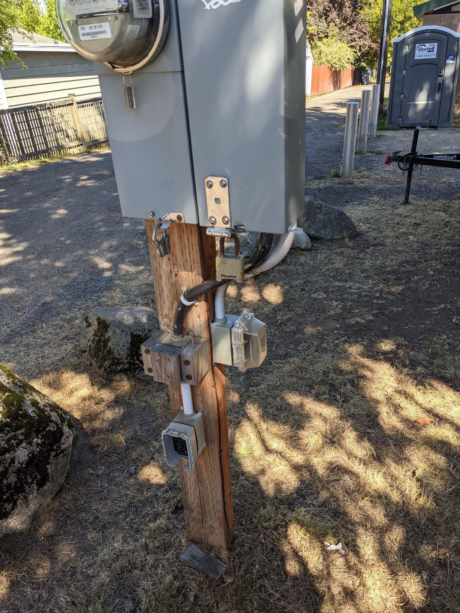 US Bank Vashon, WA EV Station