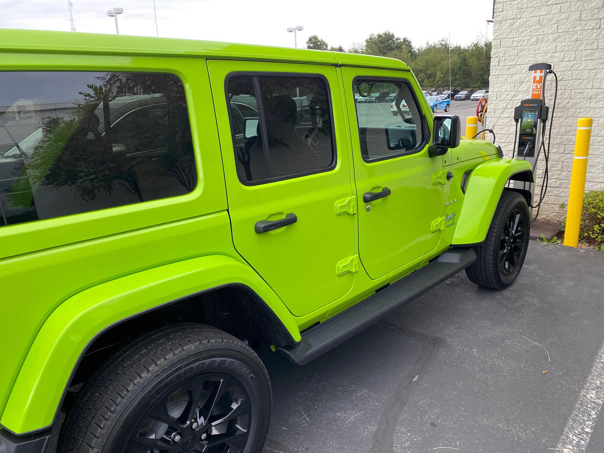 Ken Pollock Volvo Pittston, PA EV Station