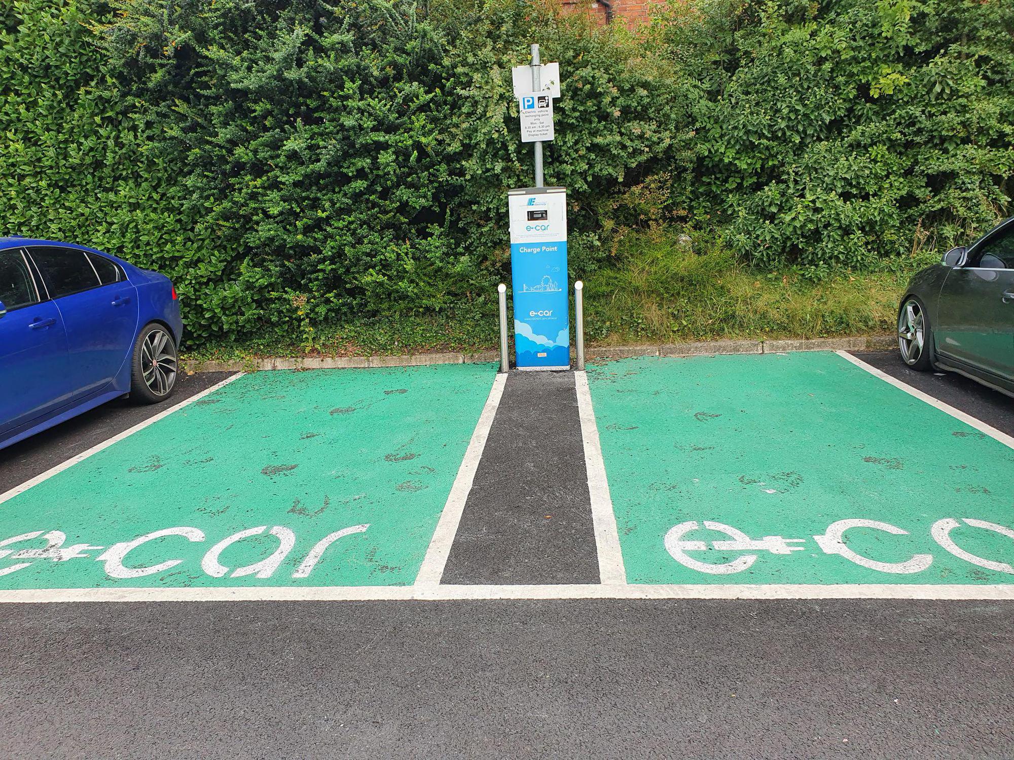 Street Car Park Londonderry, Northern Ireland EV Station