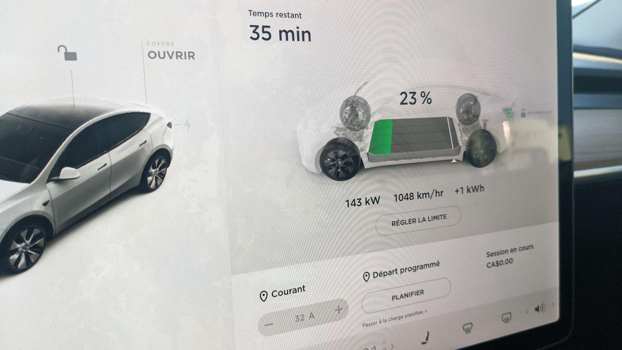 Halte 174 Yamachiche, QC EV Station