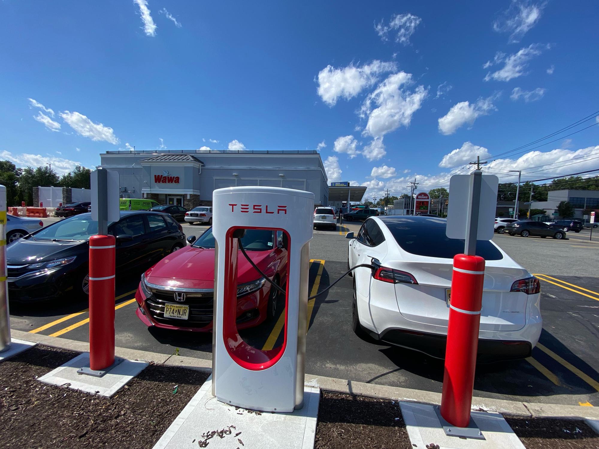 Wawa Lodi, NJ EV Station
