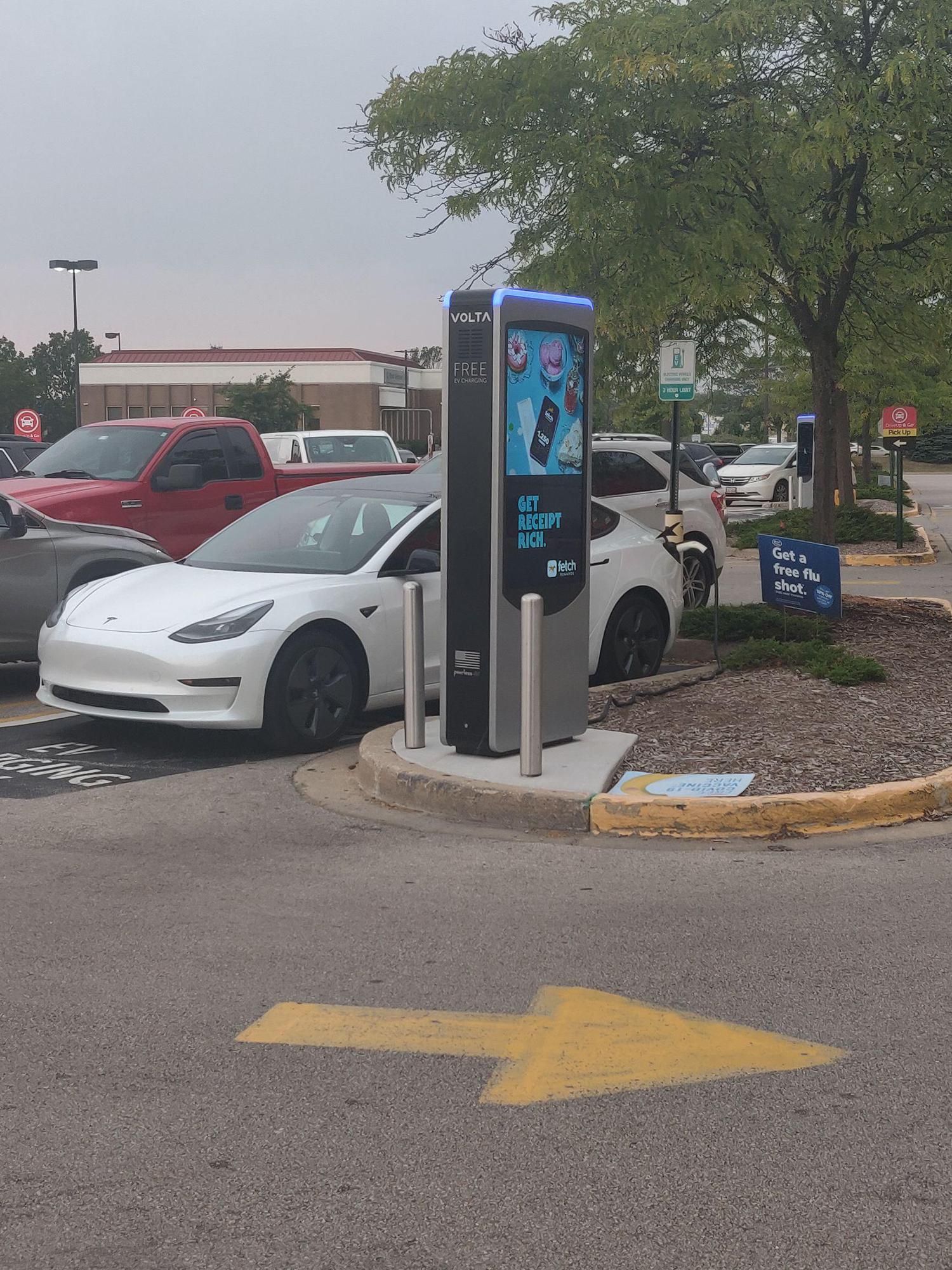 Two Rivers Plaza Jewel Osco Bolingbrook, IL EV Station
