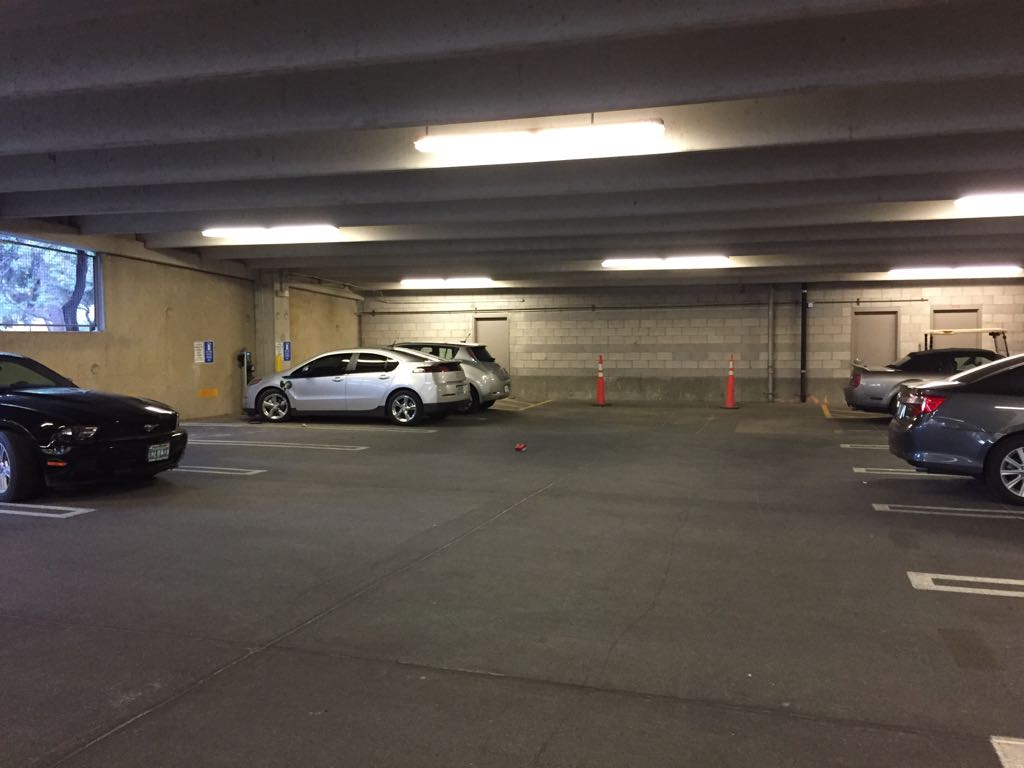 UNLV Cottage Grove Garage Las Vegas, NV EV Station