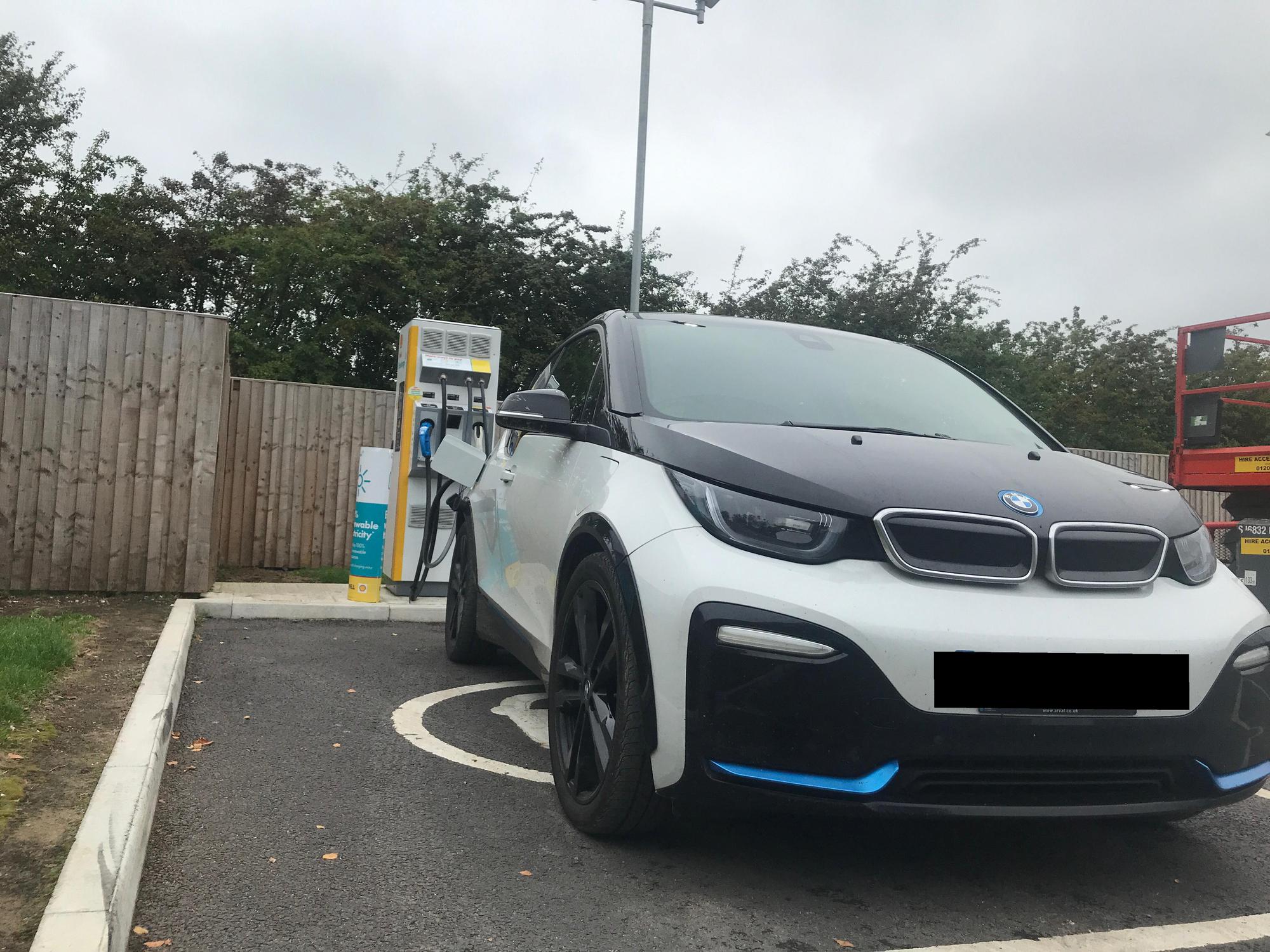 Shell Cribbs Causeway Patchway, England EV Station