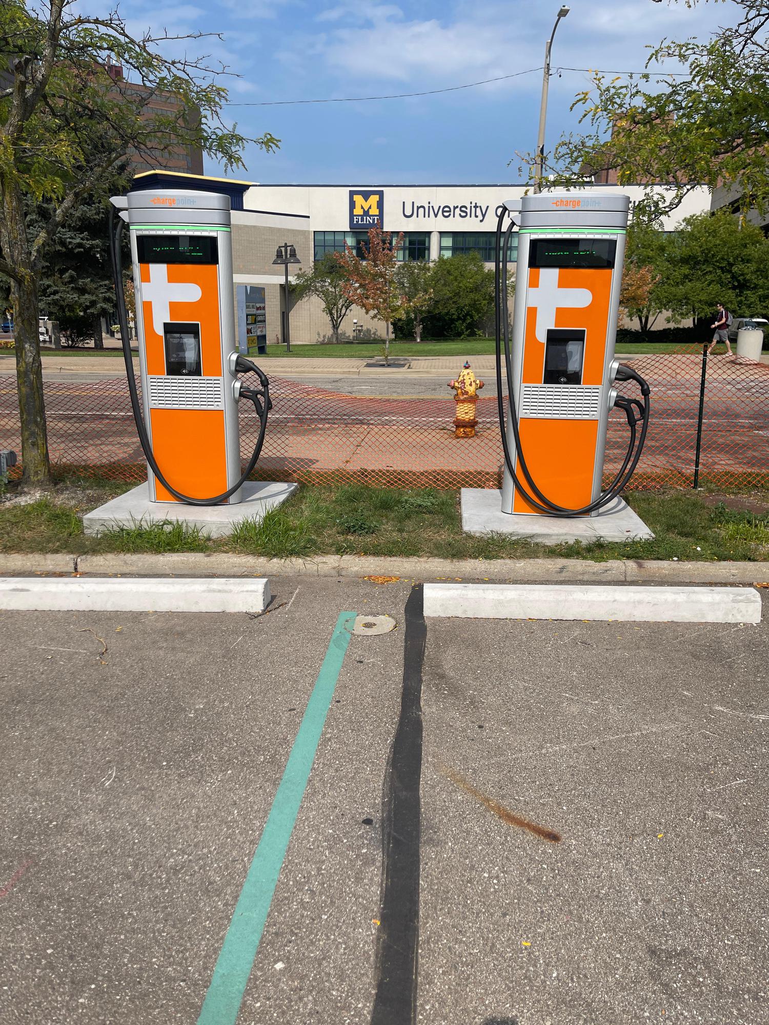 Downtown Flat Lot Flint, MI EV Station