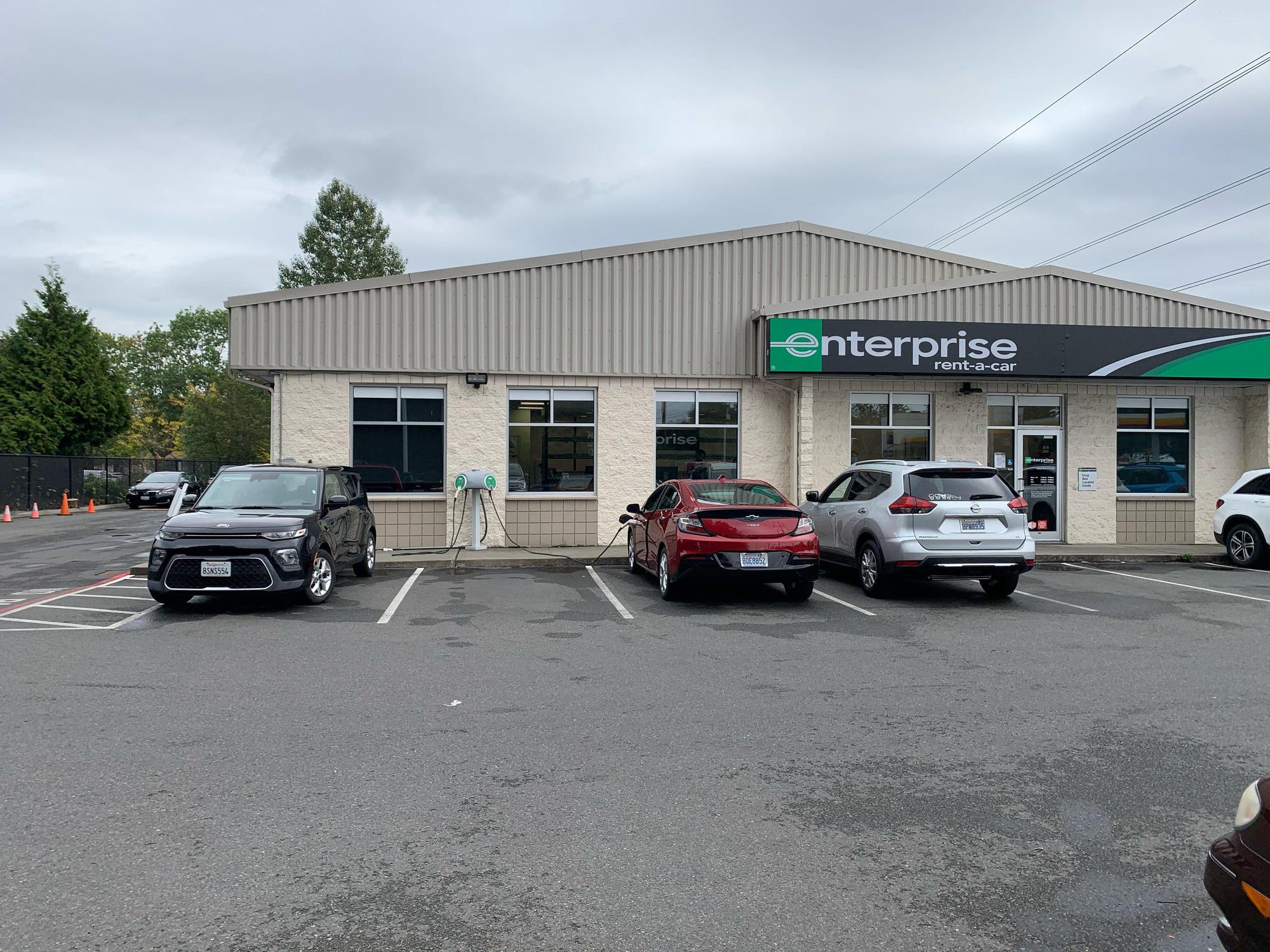 Enterprise RentACar Renton, WA EV Station