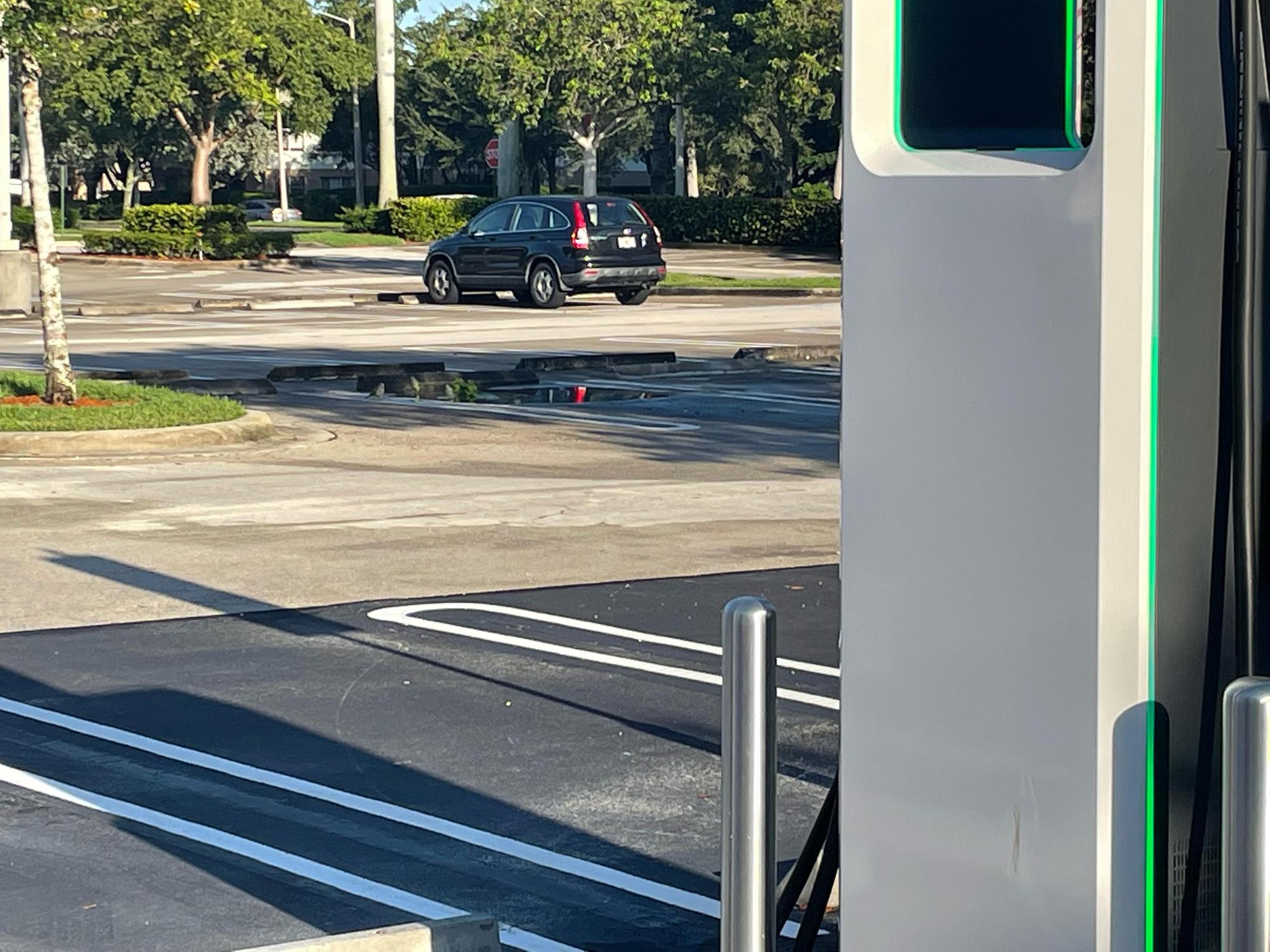 North Springs Plaza Target Coral Springs, FL EV Station