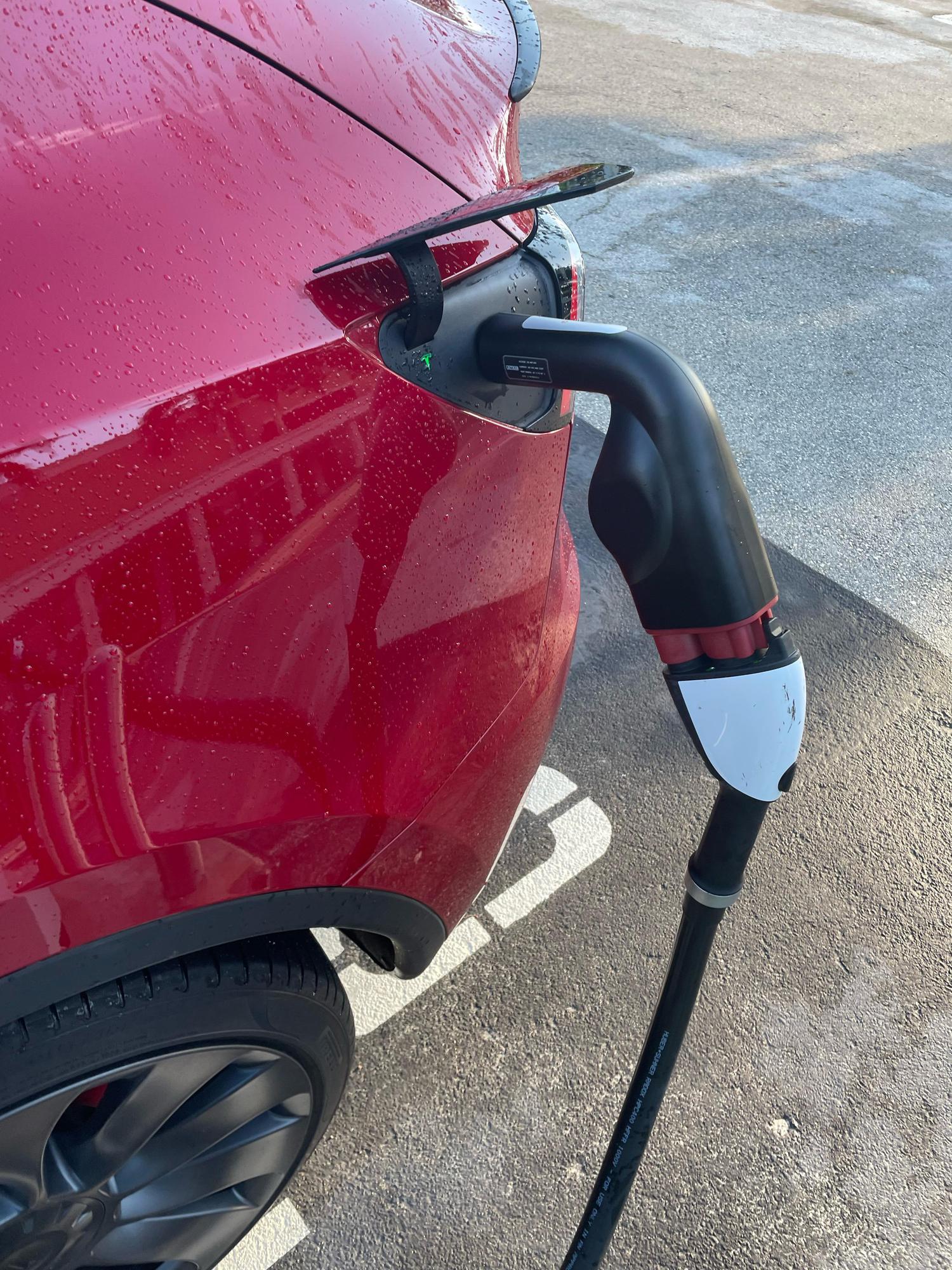 North Springs Plaza Target Coral Springs, FL EV Station