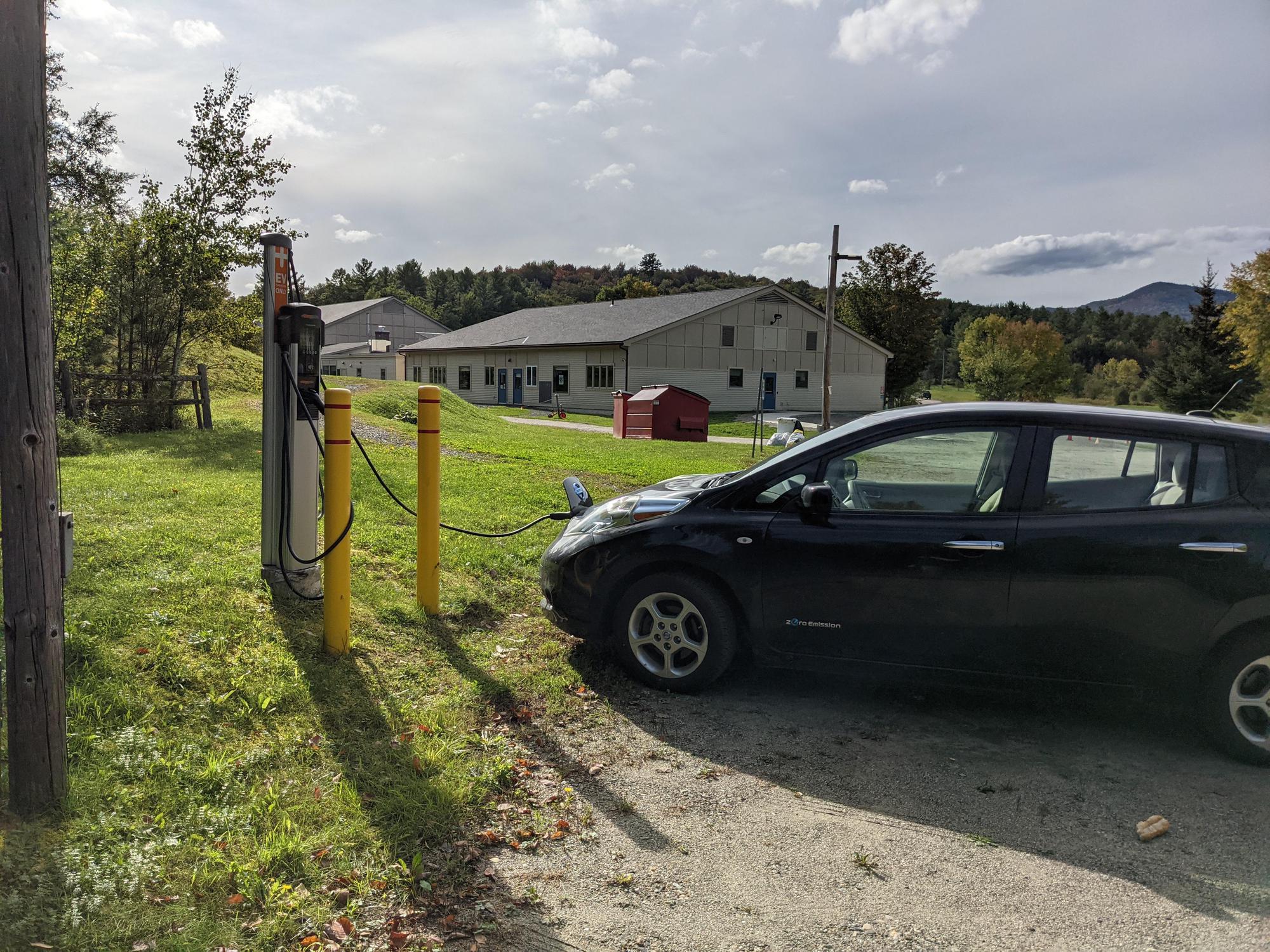 Rumney School Middlesex, VT EV Station