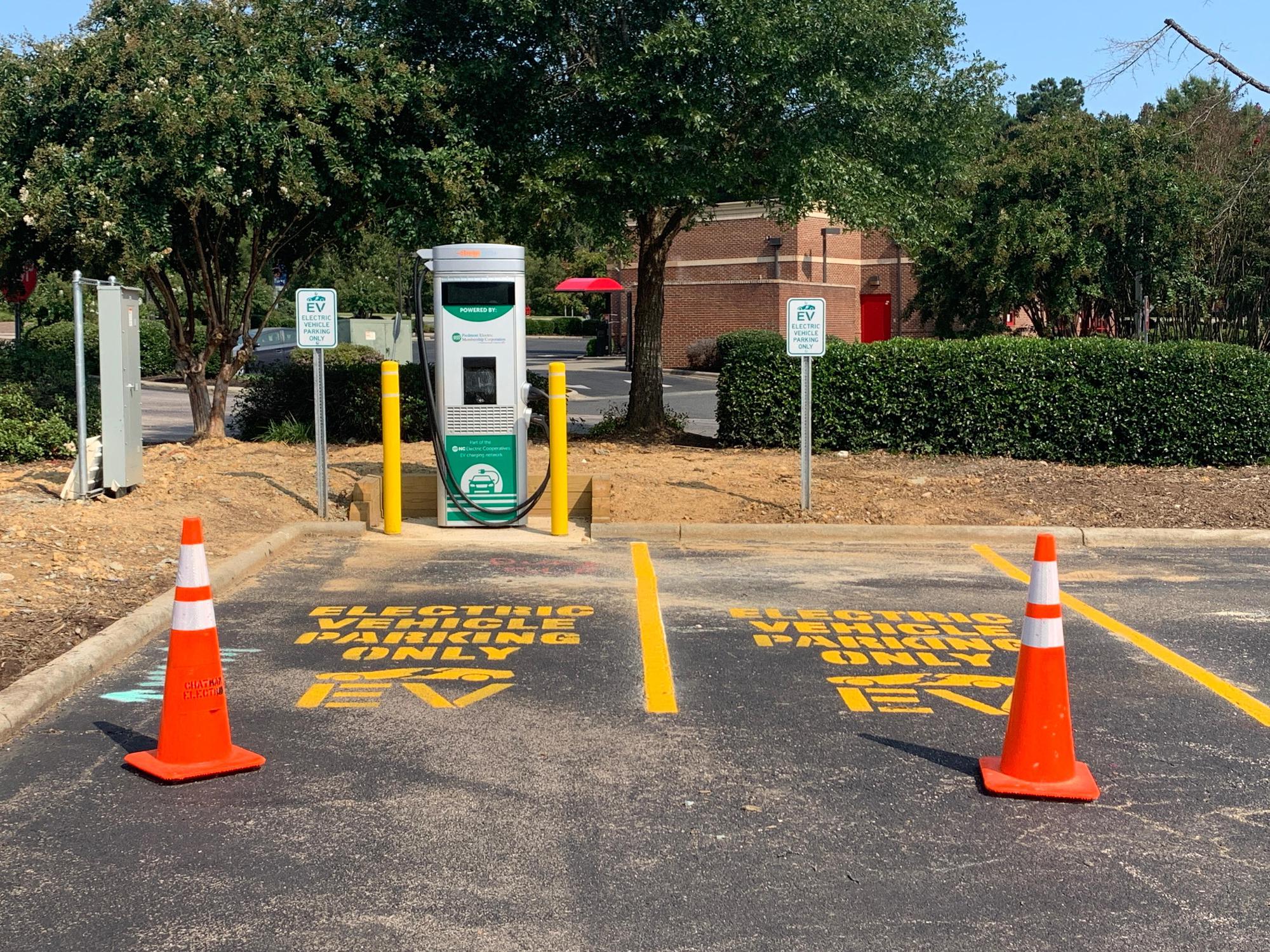 Carrboro Plaza Piedmont EMC Carrboro, NC EV Station