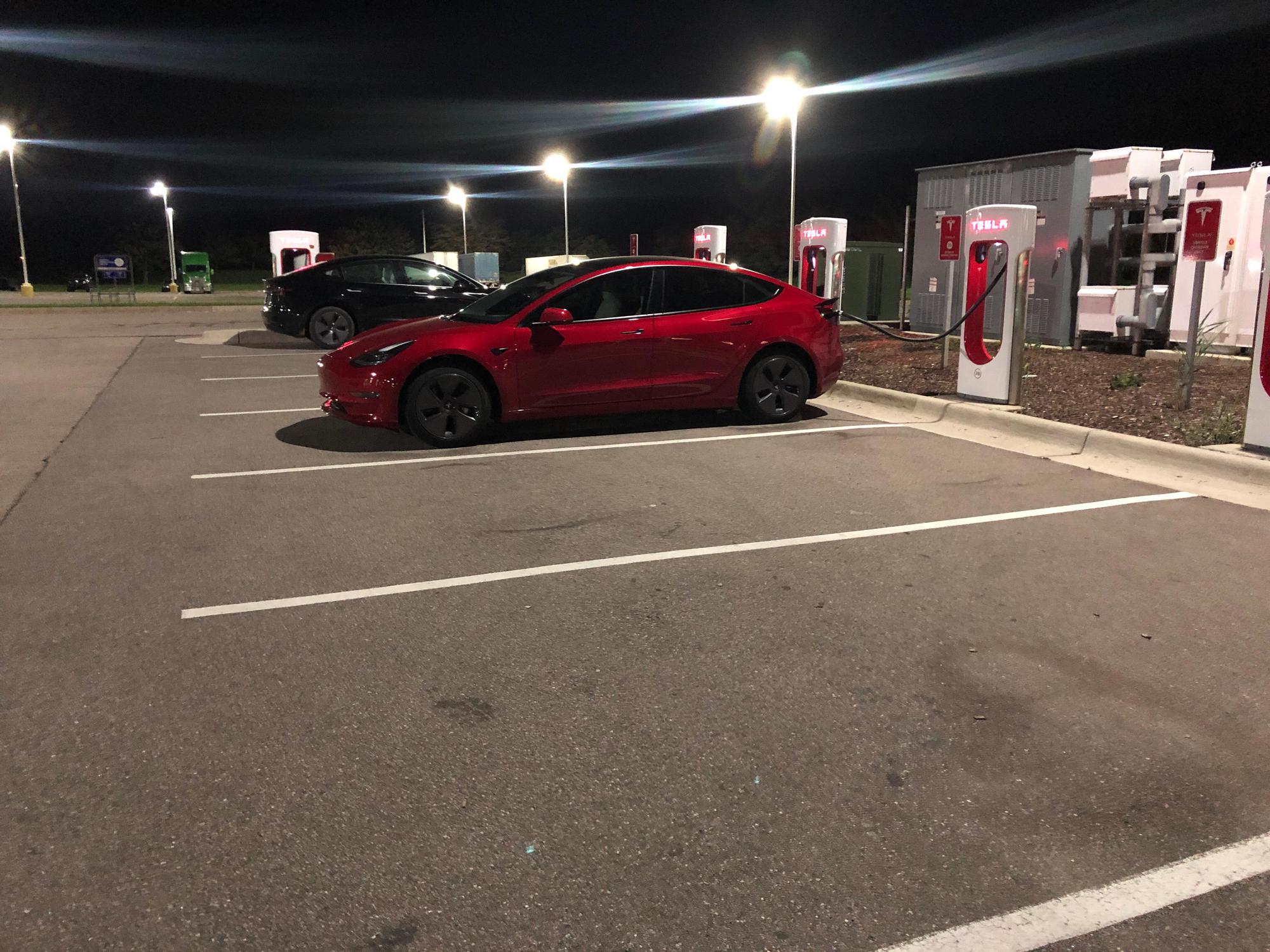 Meijer (1) Roseville, MI EV Station