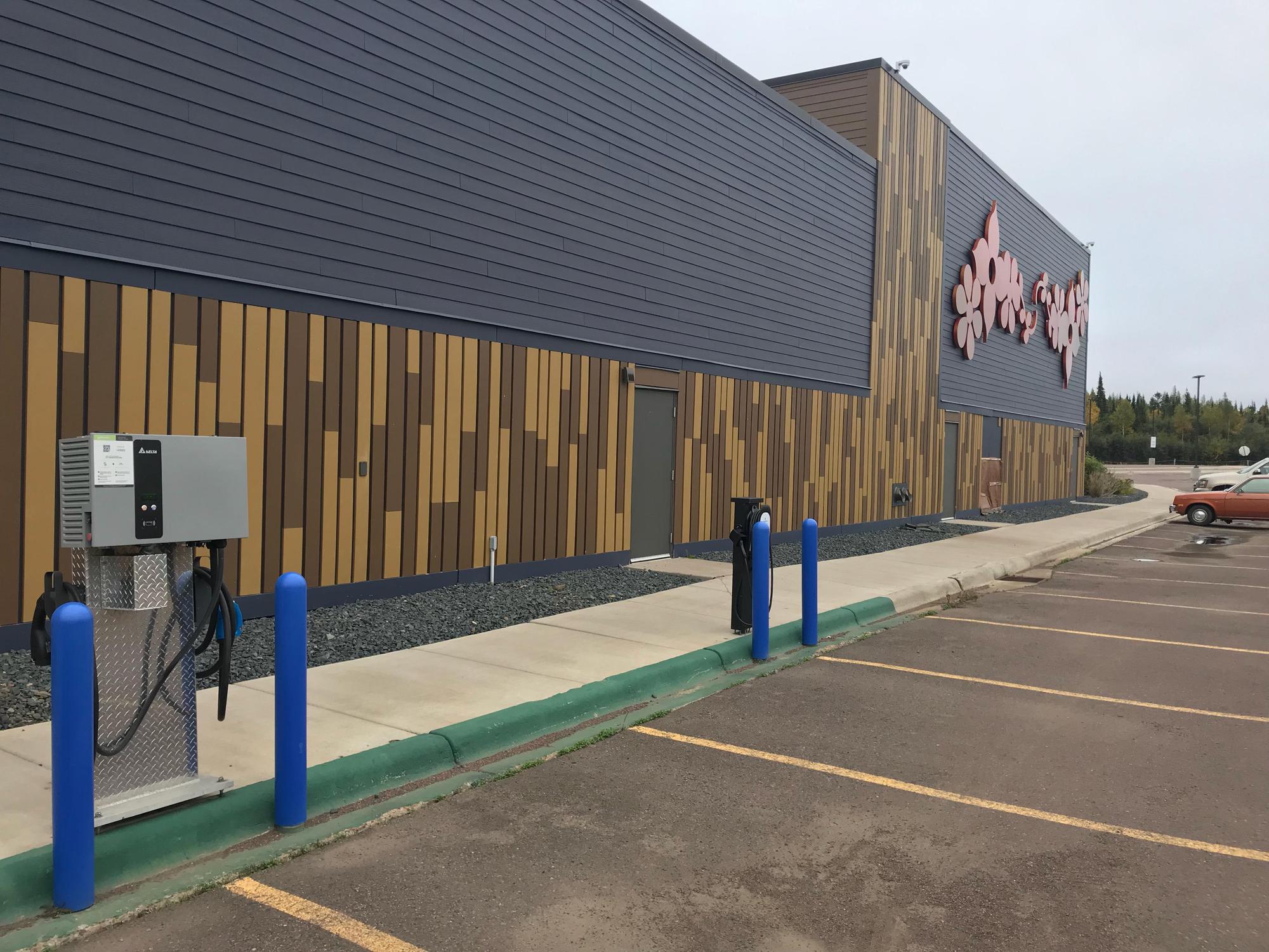 Grand Portage Casino Grand Portage, MN EV Station