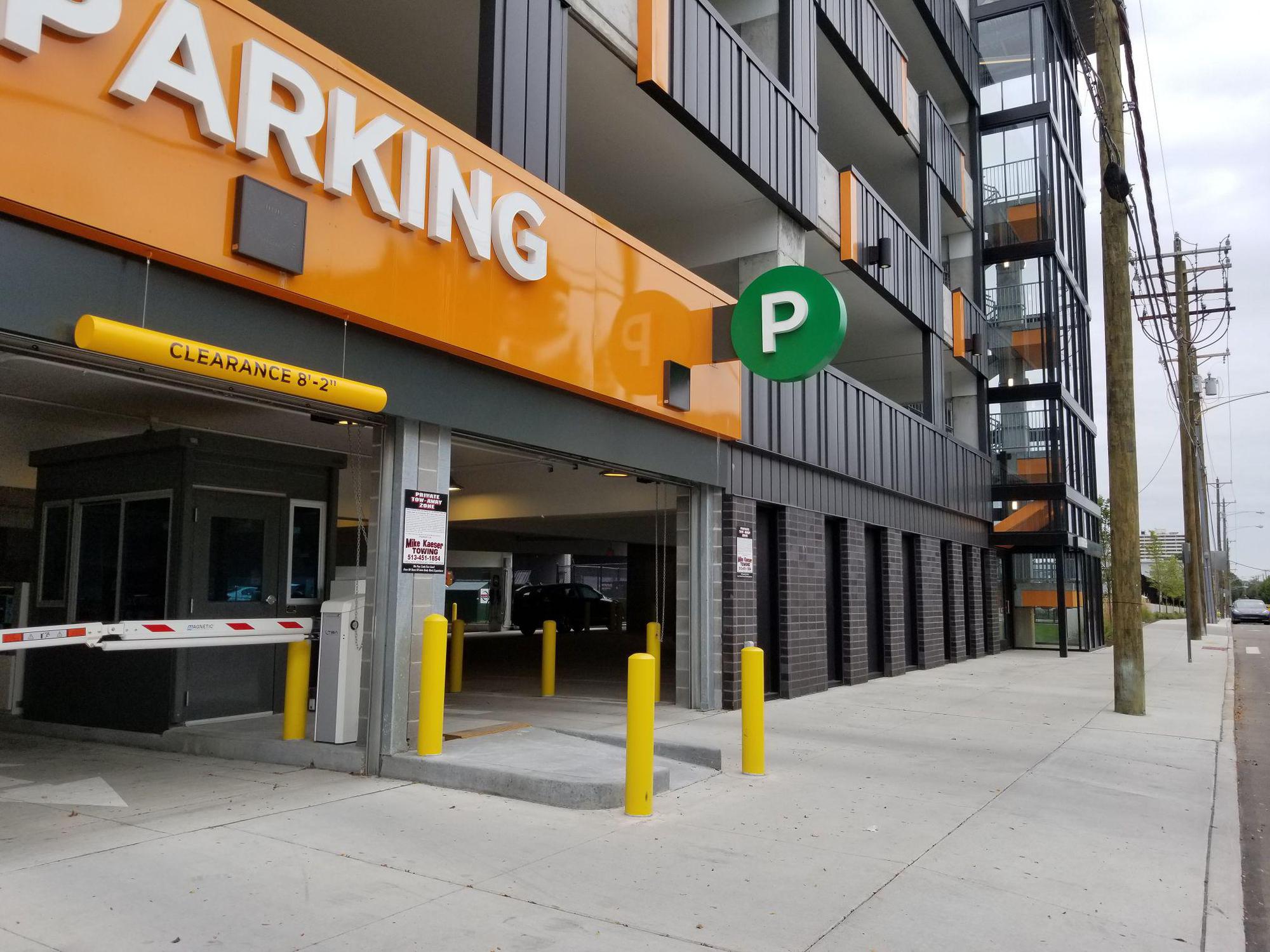 West End Garage Cincinnati, OH EV Station