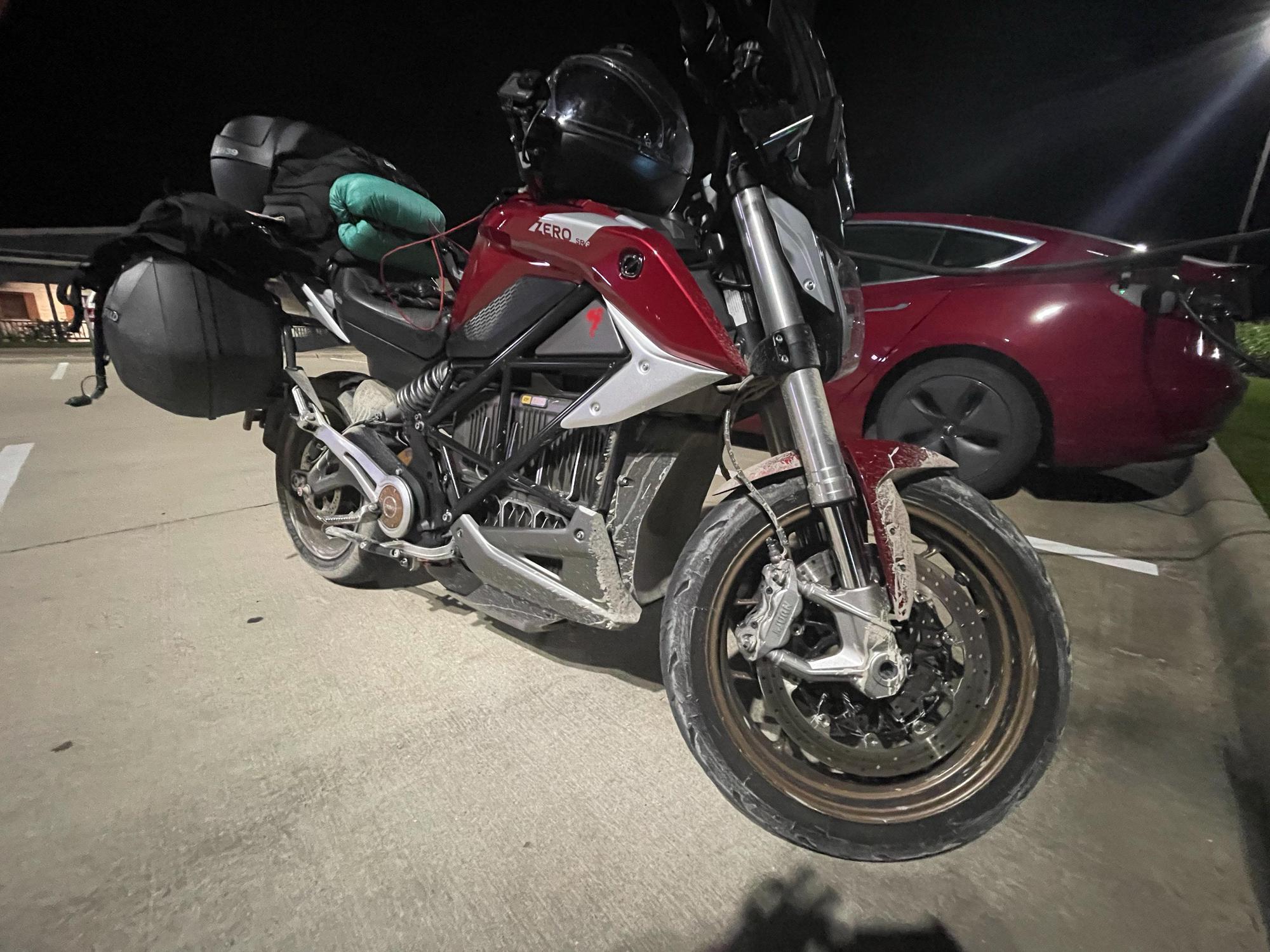 Mallett Brothers Barbeque Navasota, TX EV Station